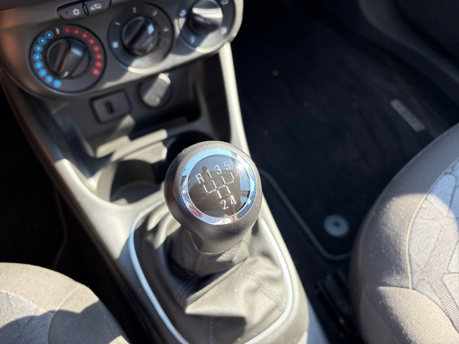 Opel Corsa 22