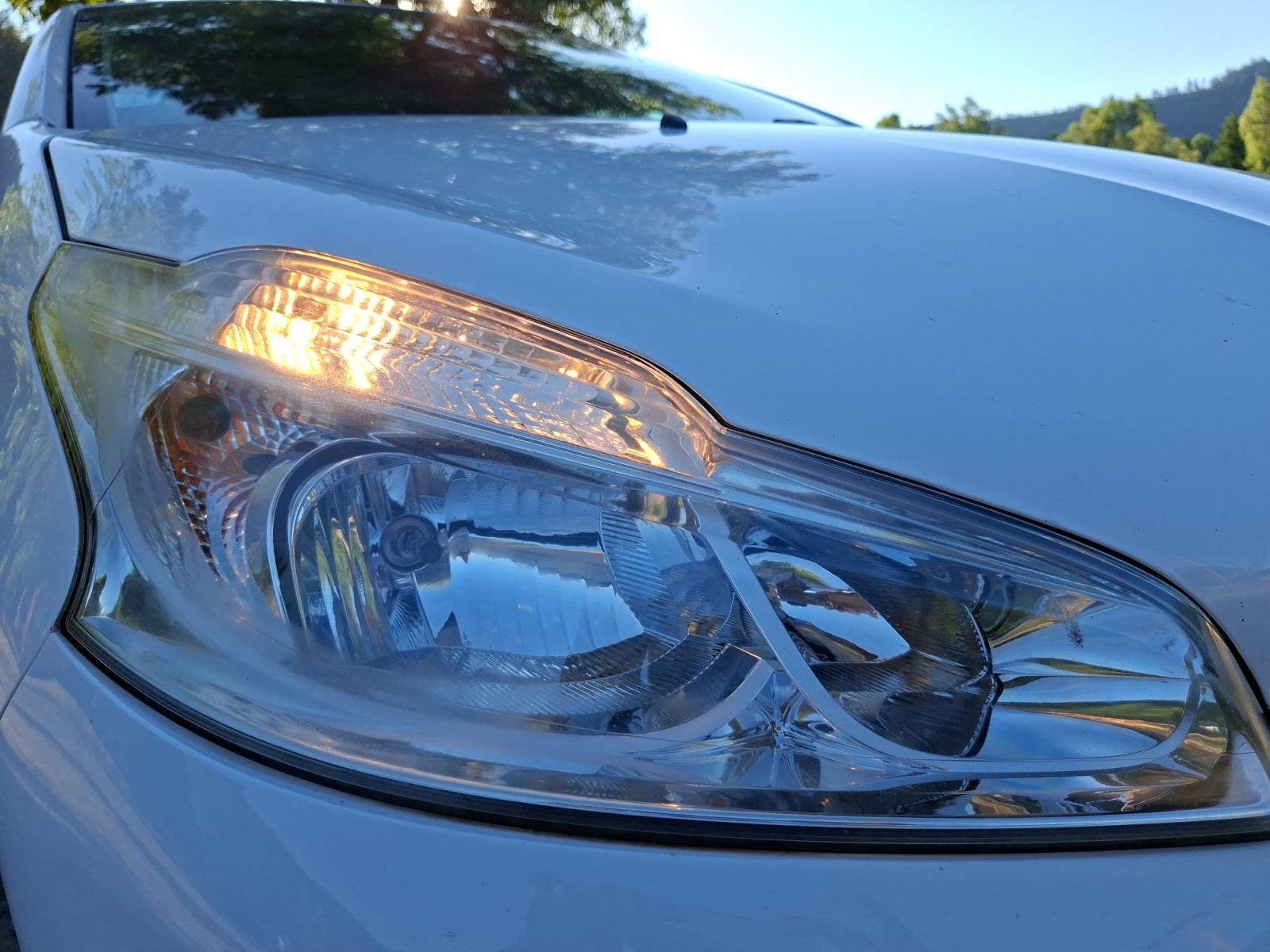 Peugeot 208 29