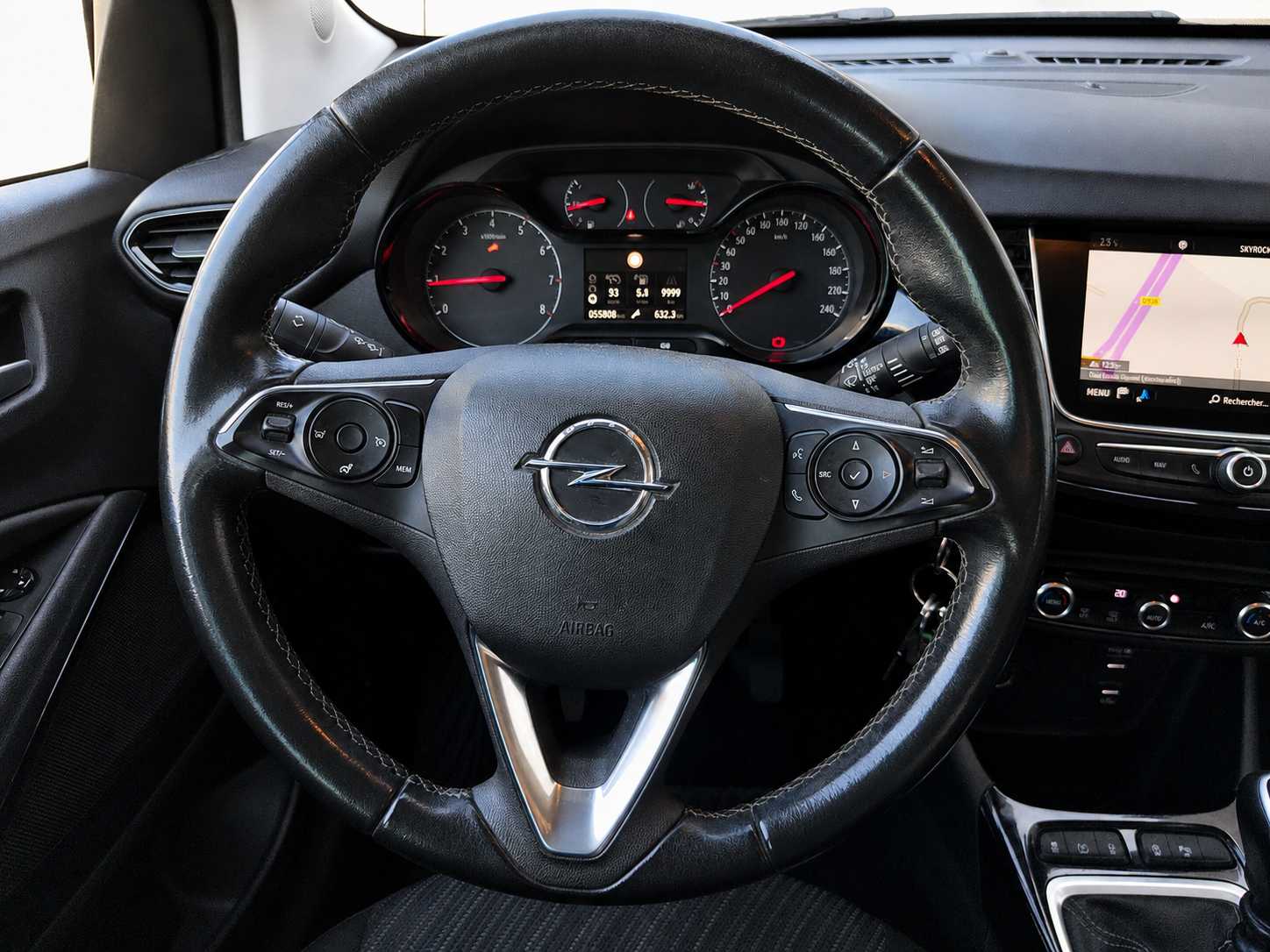 Opel Crossland X 15
