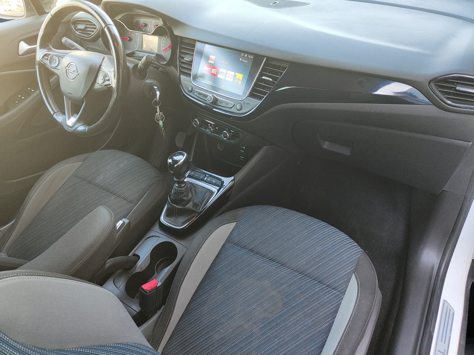 Opel Crossland X 12