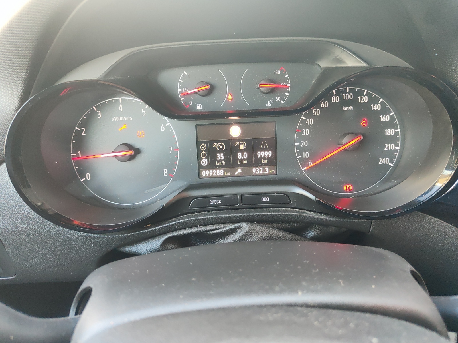 Opel Crossland X 16