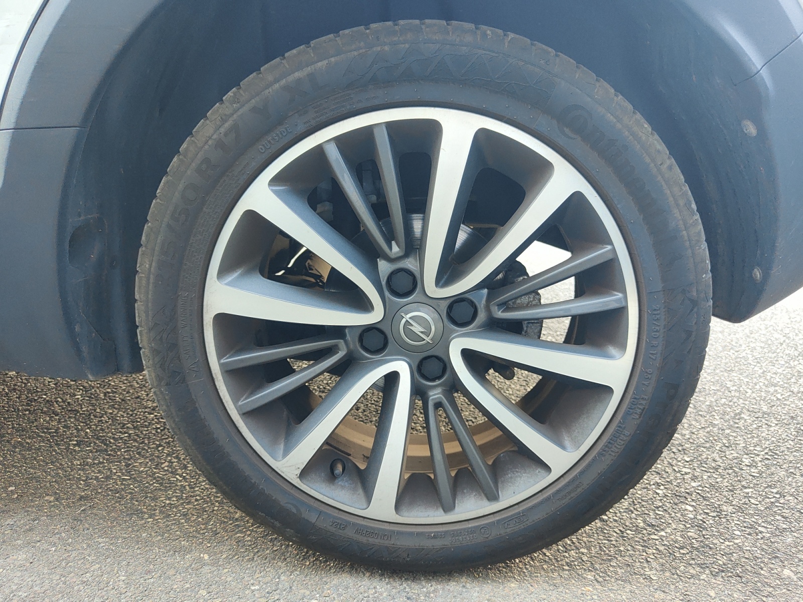 Opel Crossland X 28