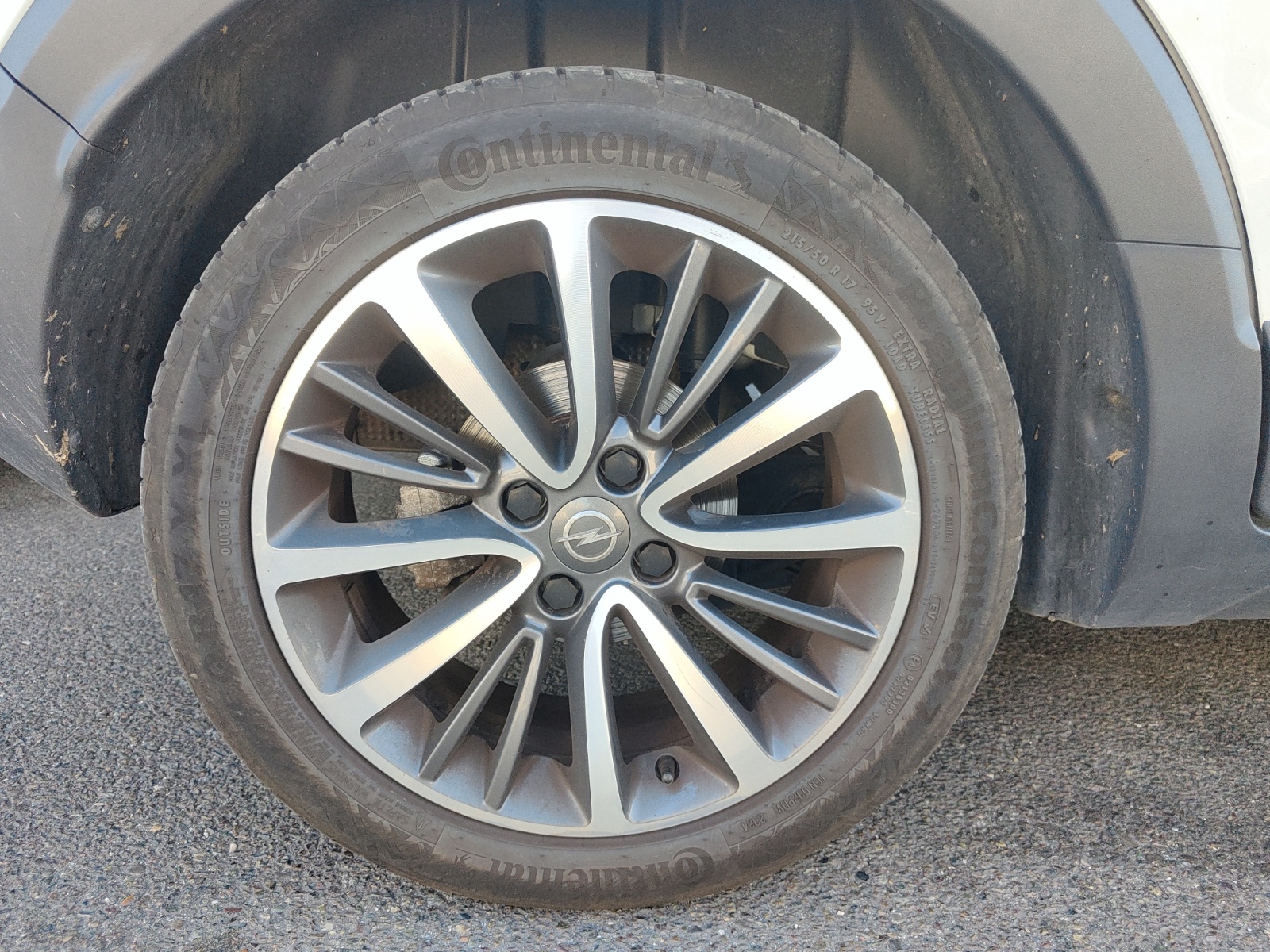 Opel Crossland X 30