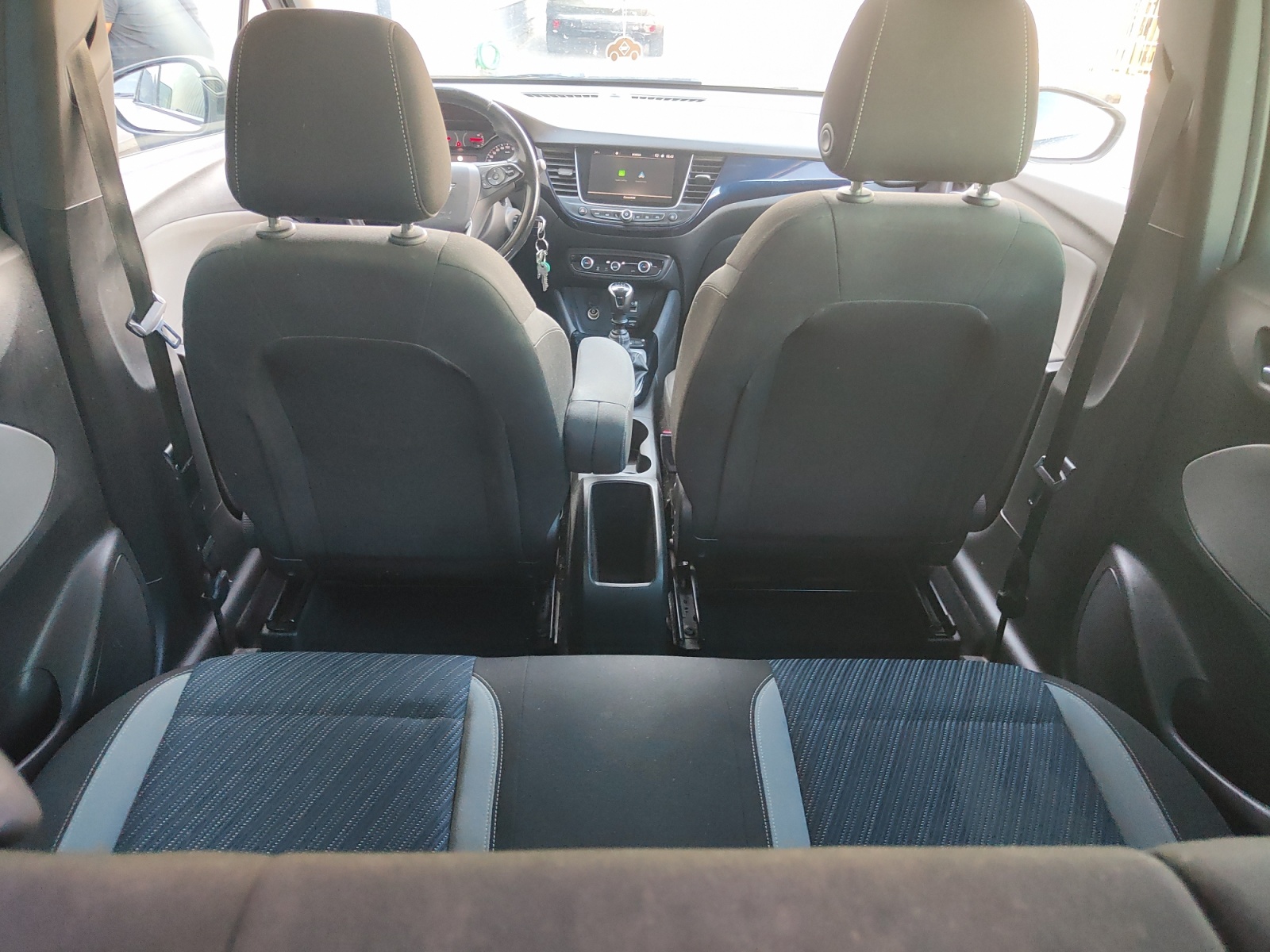 Opel Crossland X 31