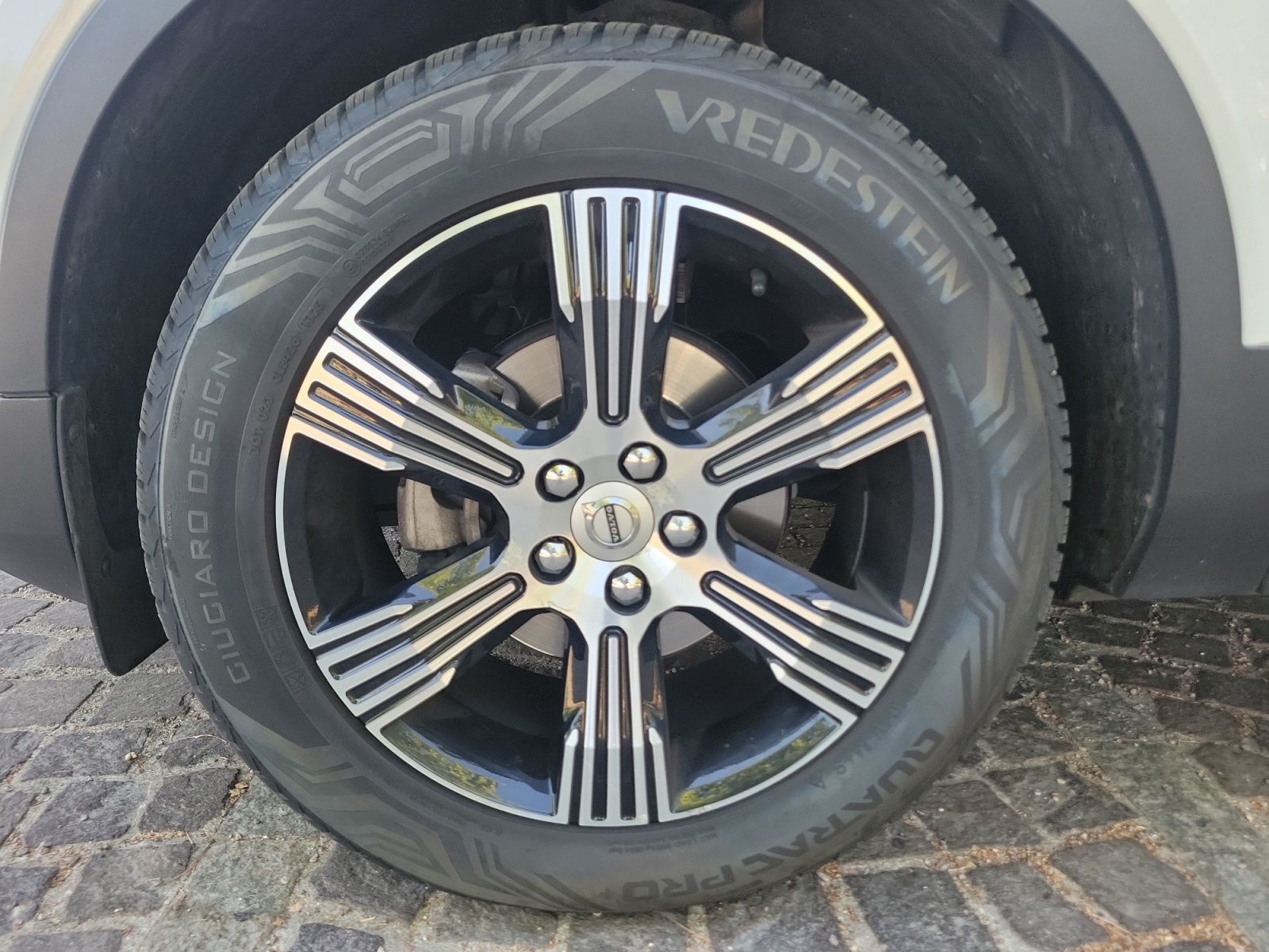Volvo Xc40 28