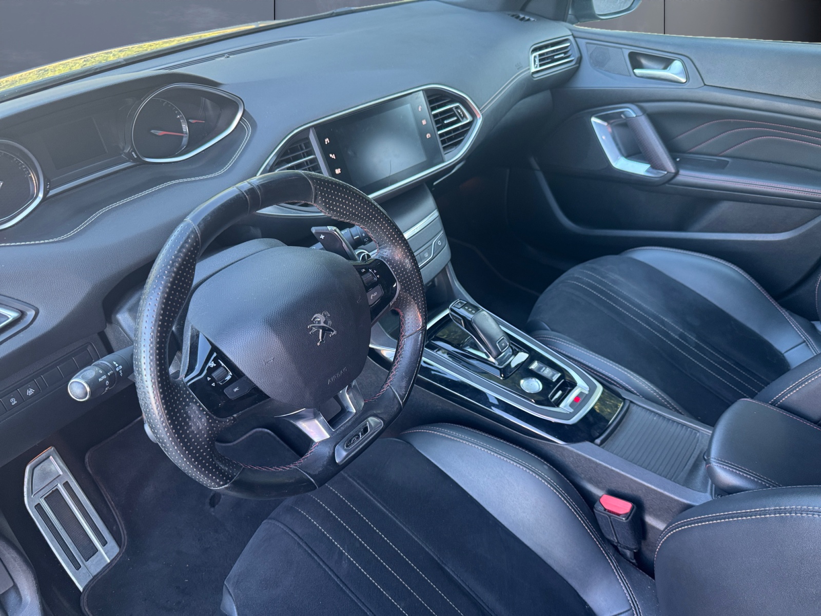 Peugeot 308 8