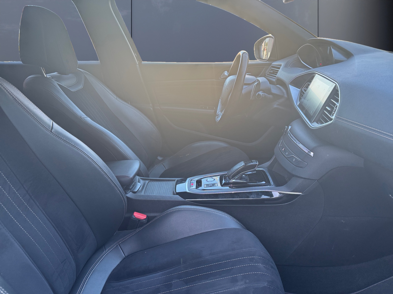 Peugeot 308 13
