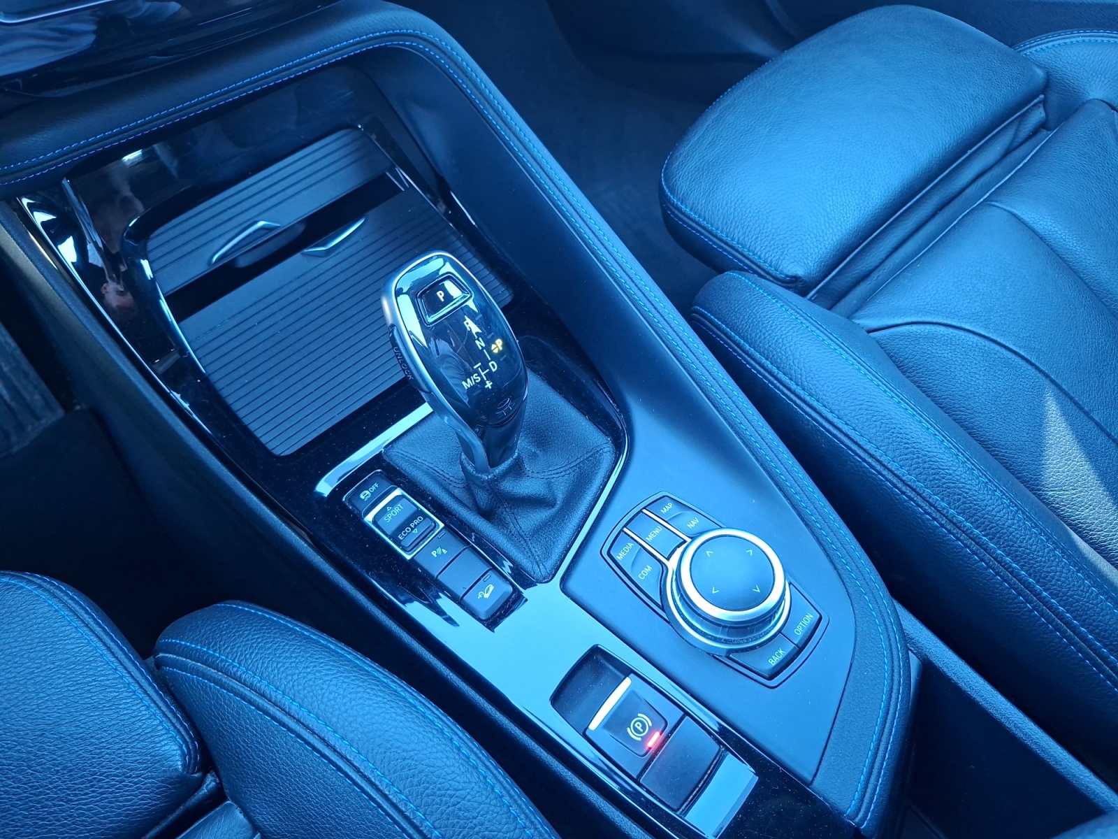 Bmw X1 24