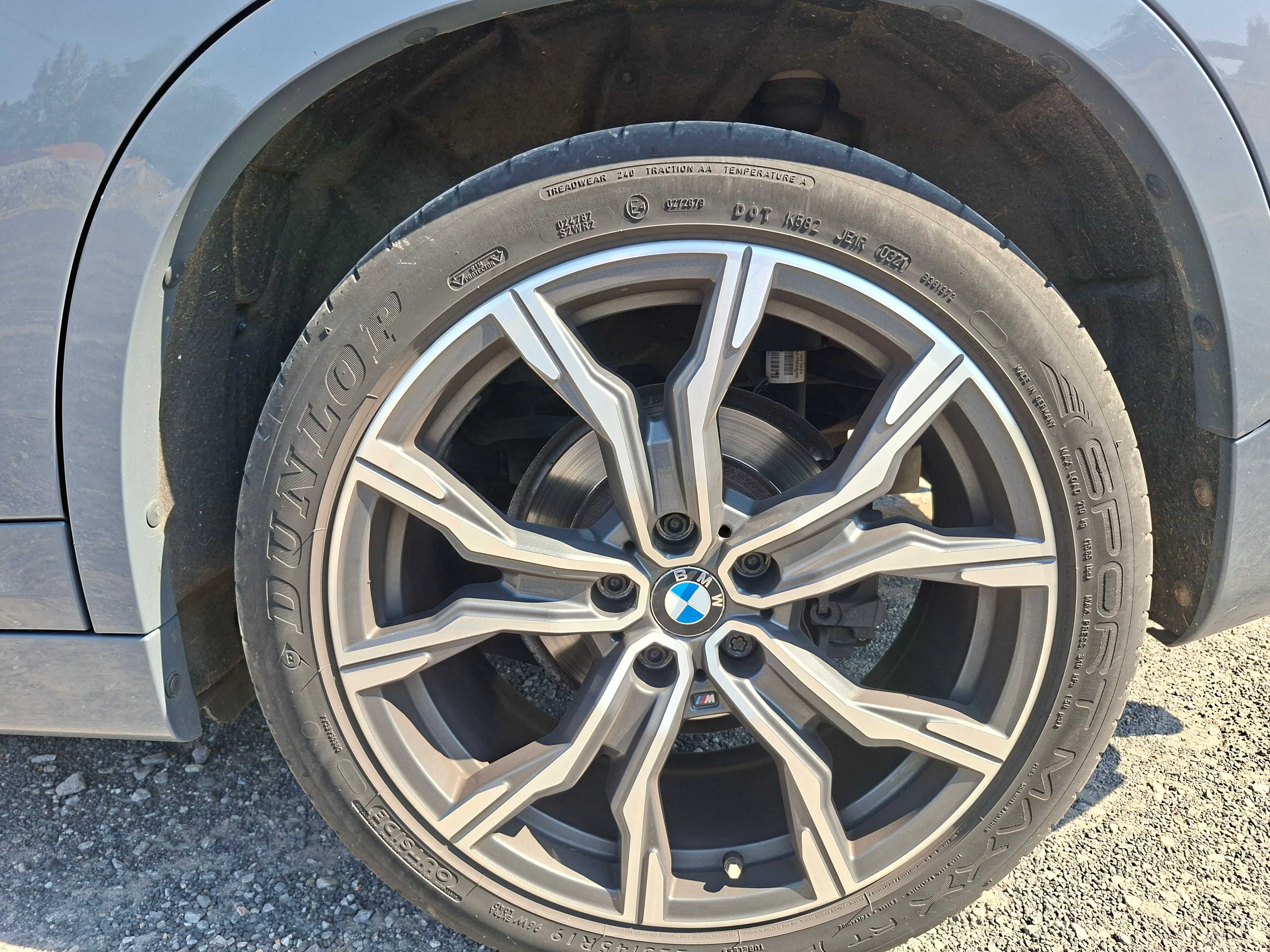 Bmw X1 44