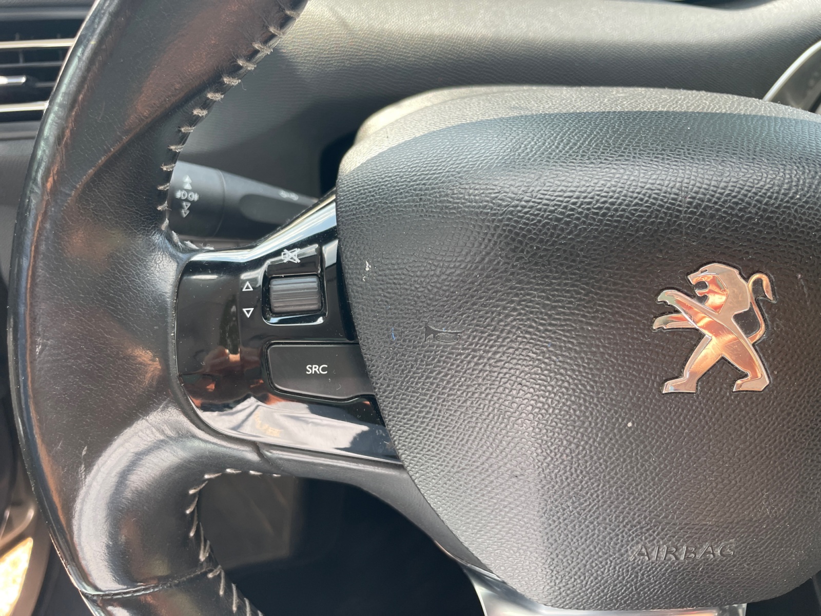 Peugeot 308 19