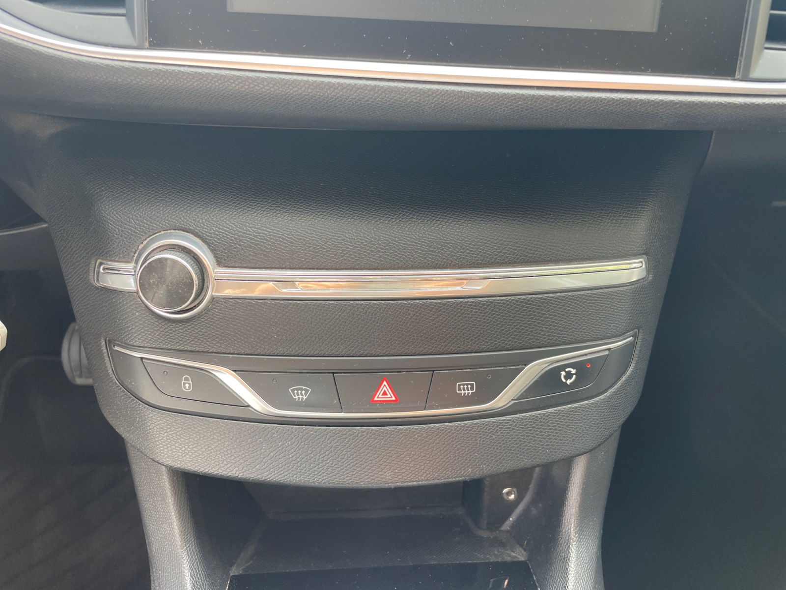 Peugeot 308 23