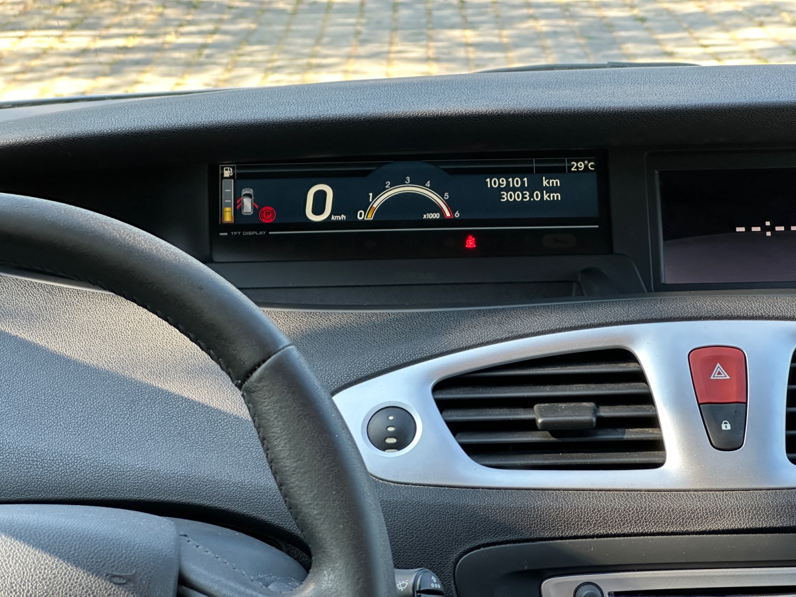 Renault Scenic 16