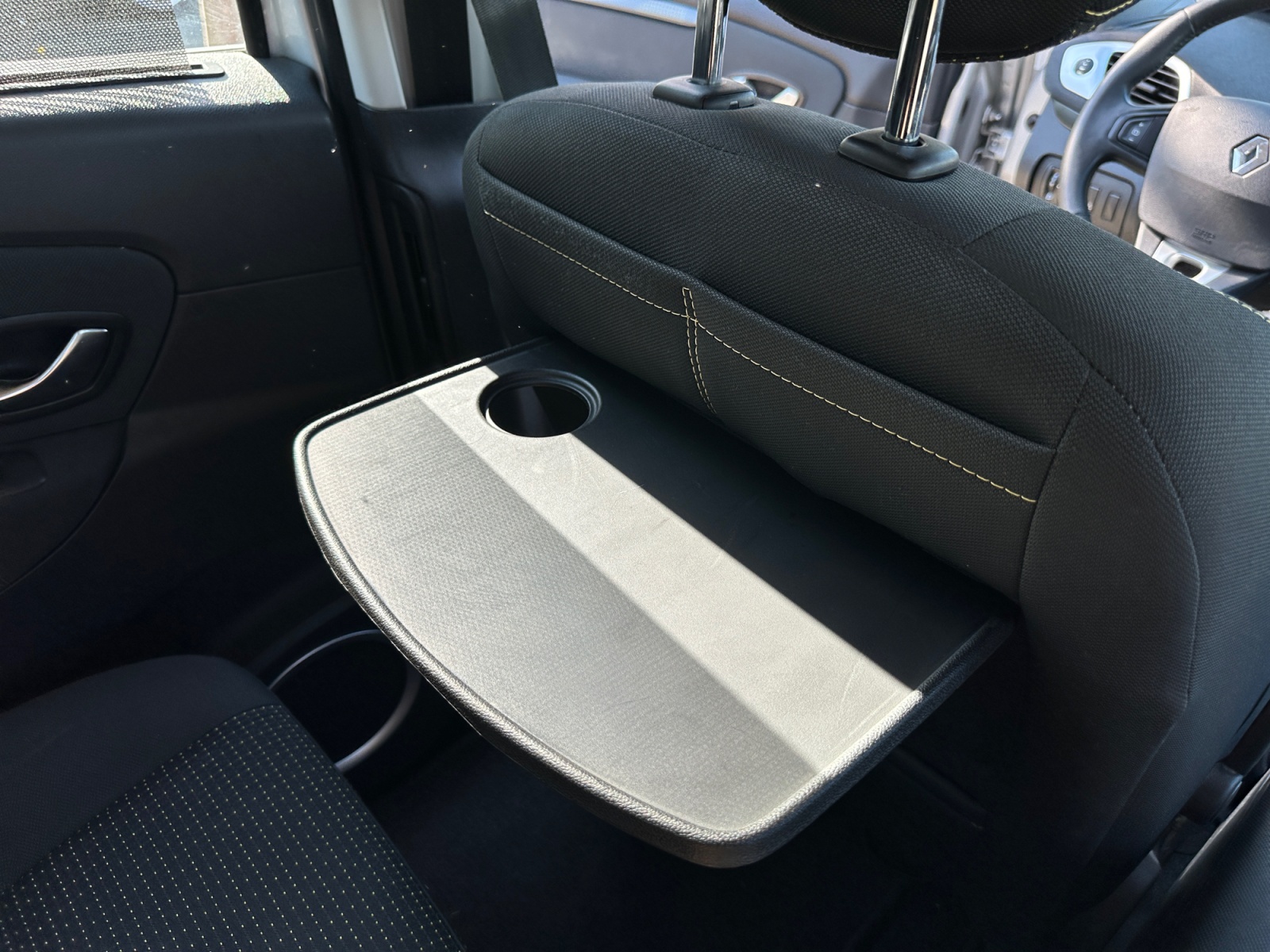 Renault Scenic 25