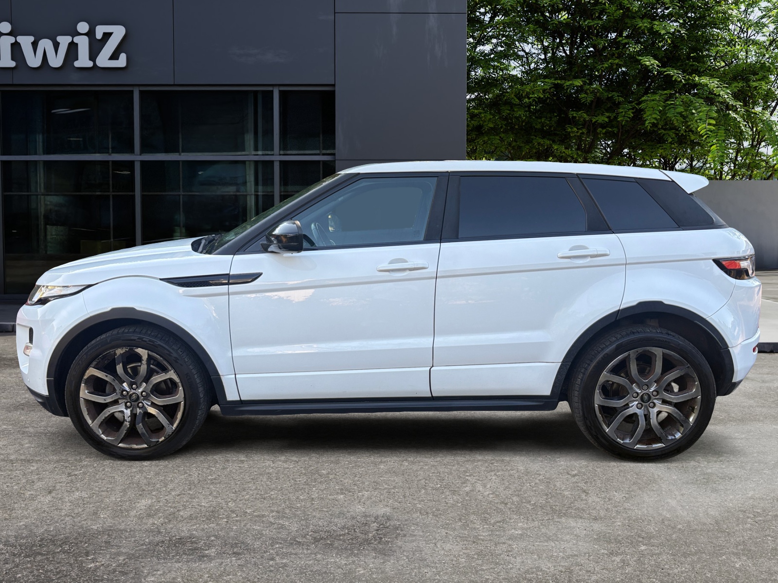 Land Rover Range Rover Evoque 1