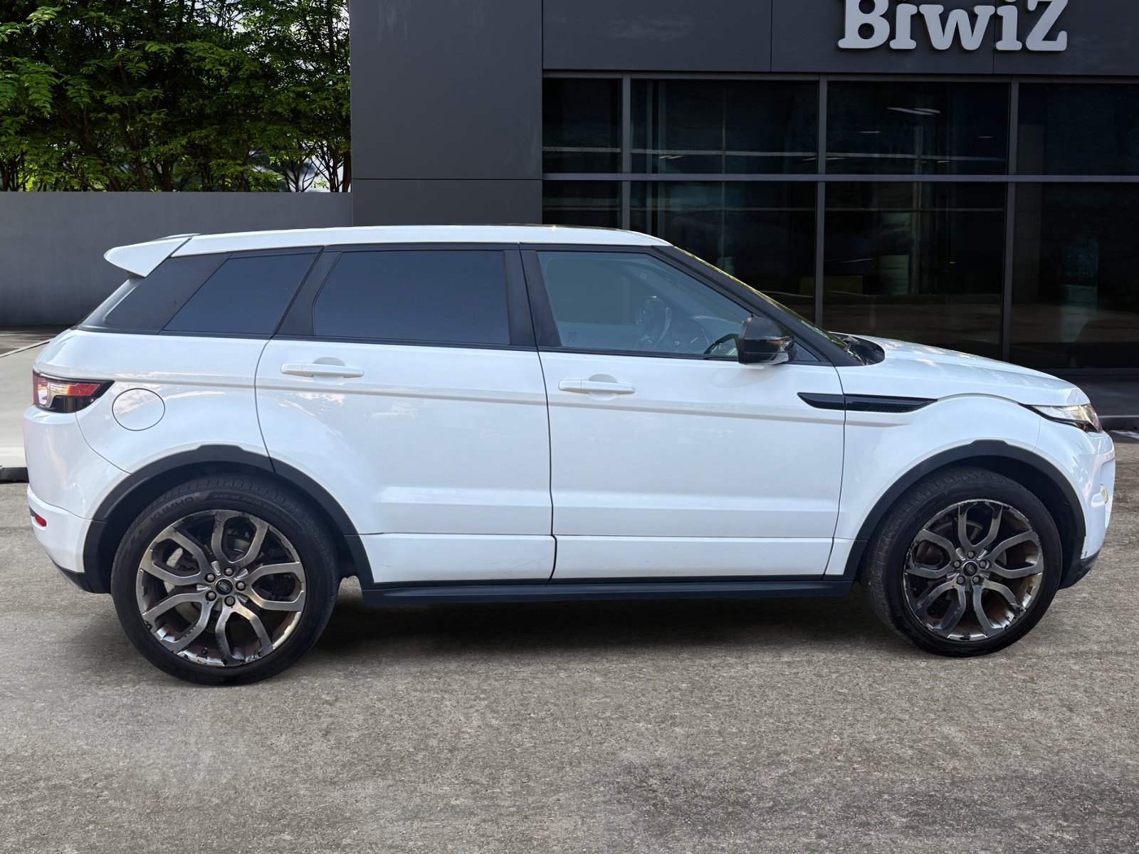 Land Rover Range Rover Evoque 5
