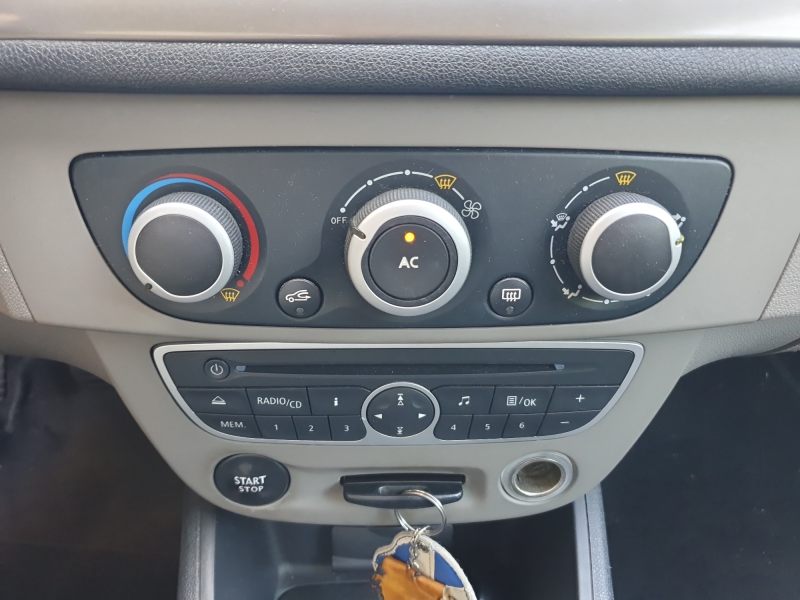 Renault Megane 21