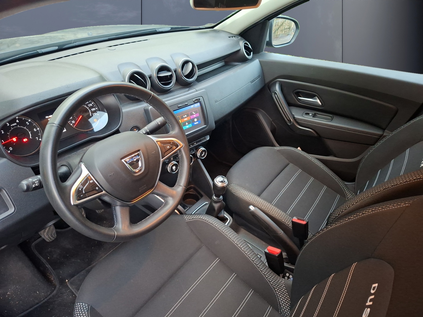 Dacia Duster 8