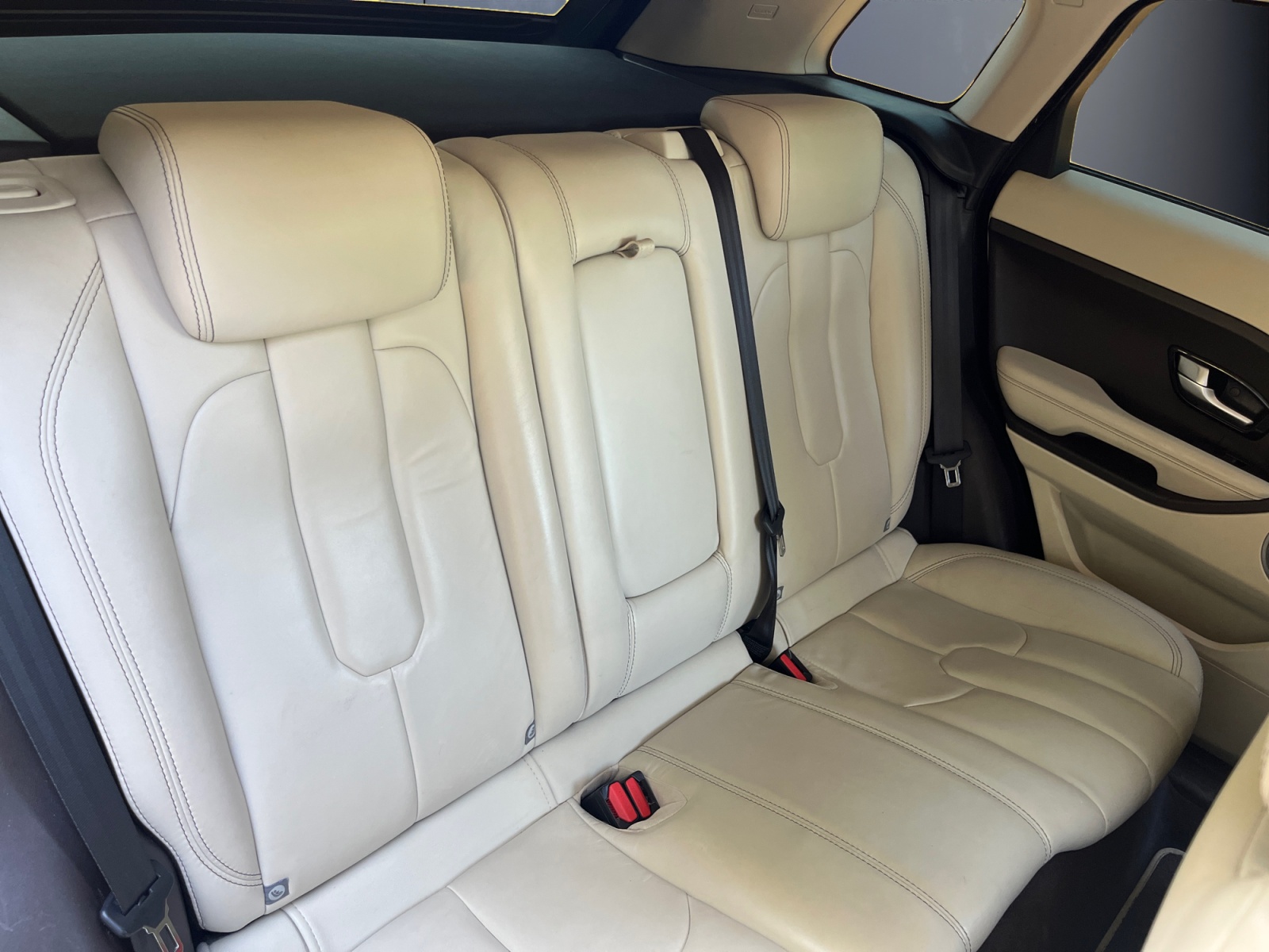 Land Rover Range Rover Evoque 11