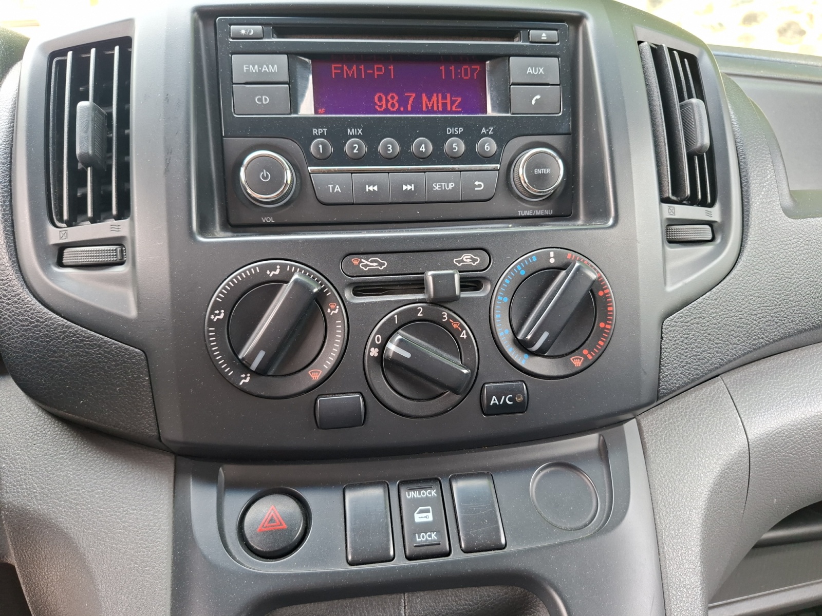 Nissan Nv200 Vu 22