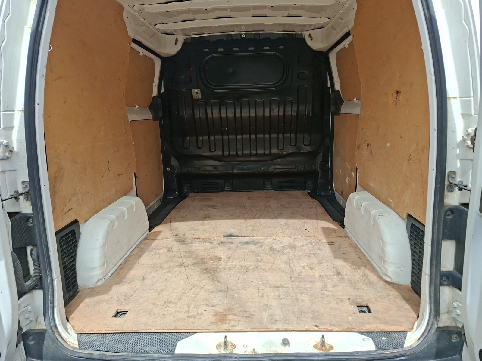 Nissan Nv200 Vu 28
