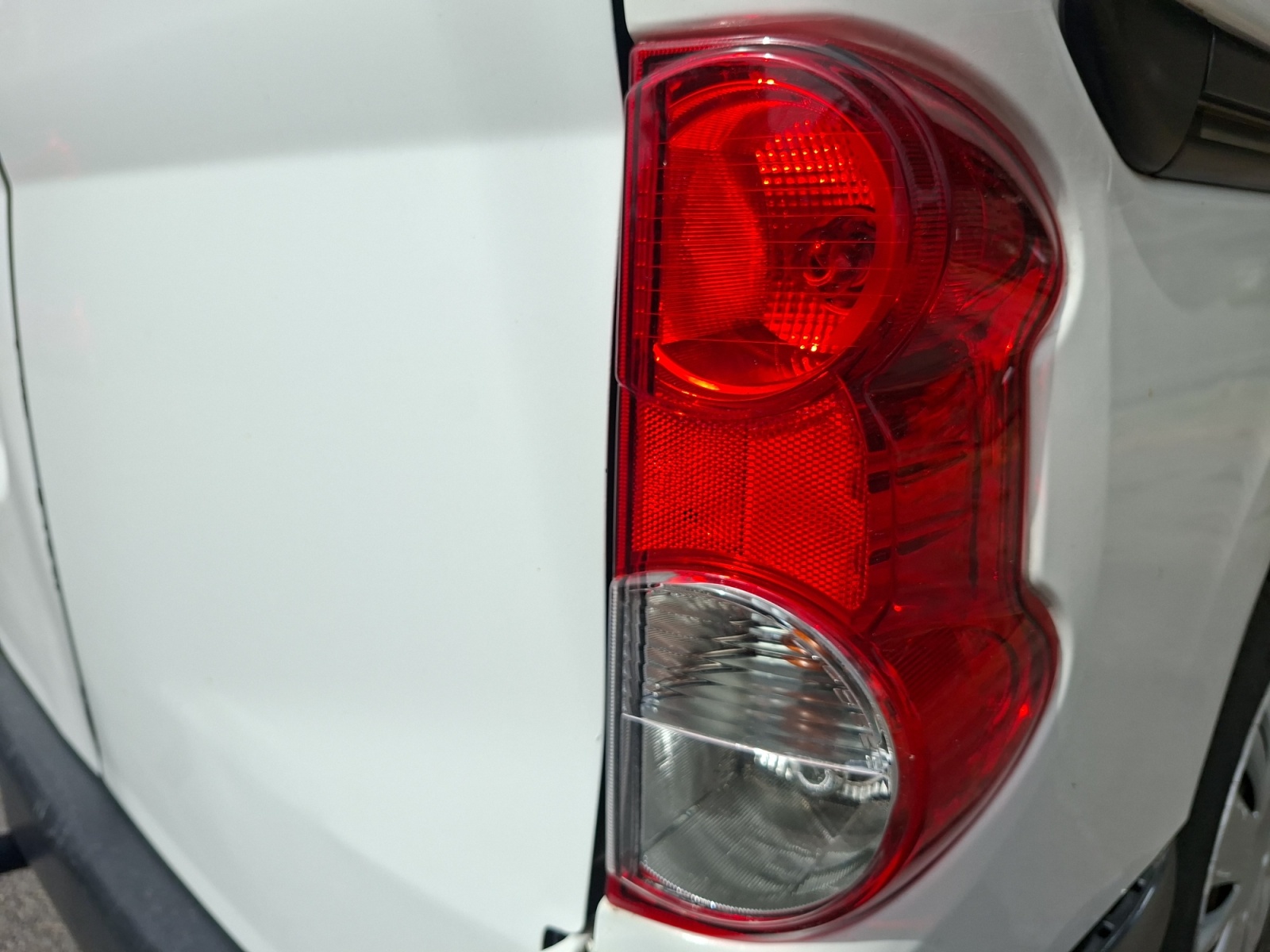 Nissan Nv200 Vu 32