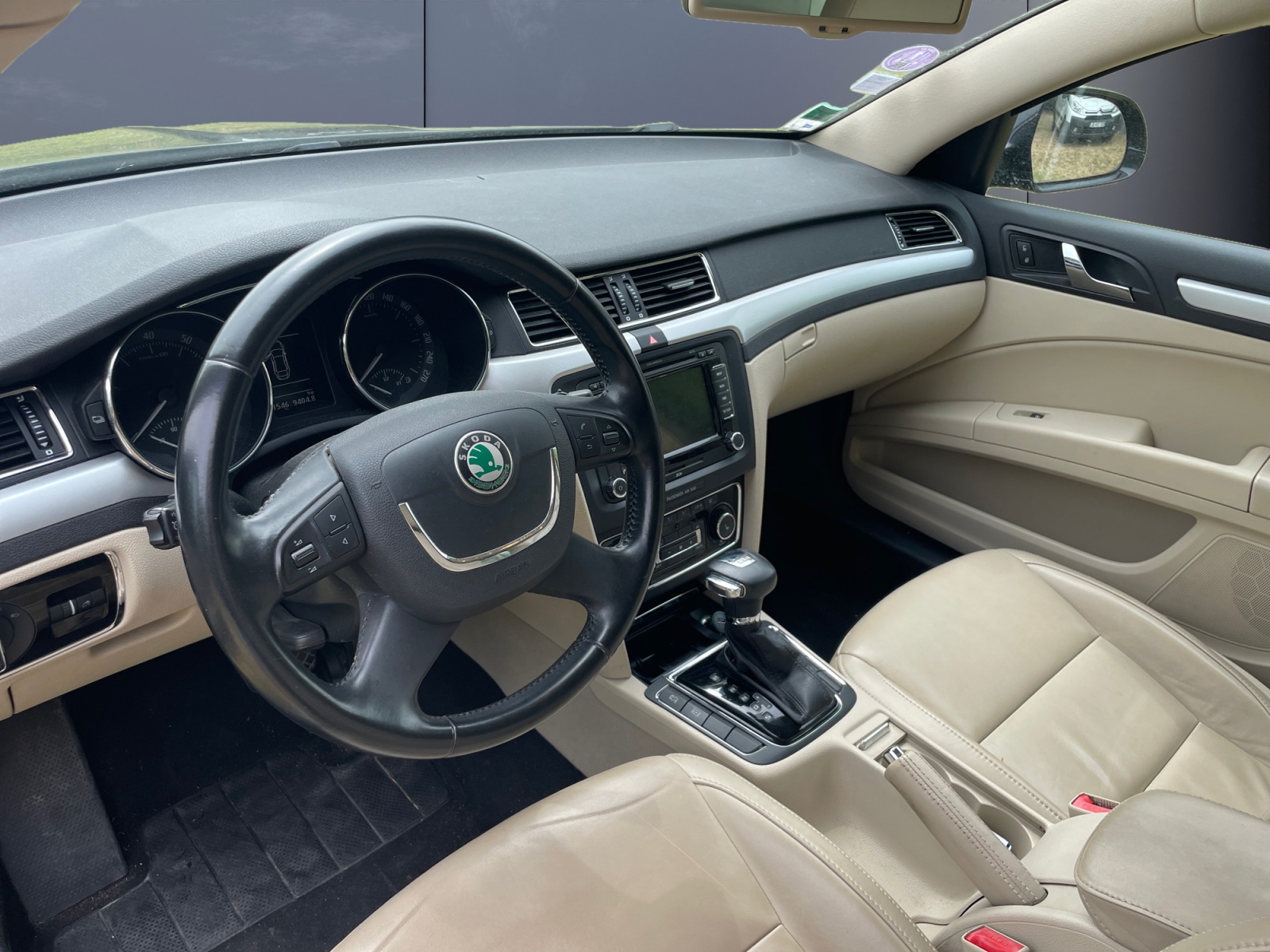 Skoda Superb 8