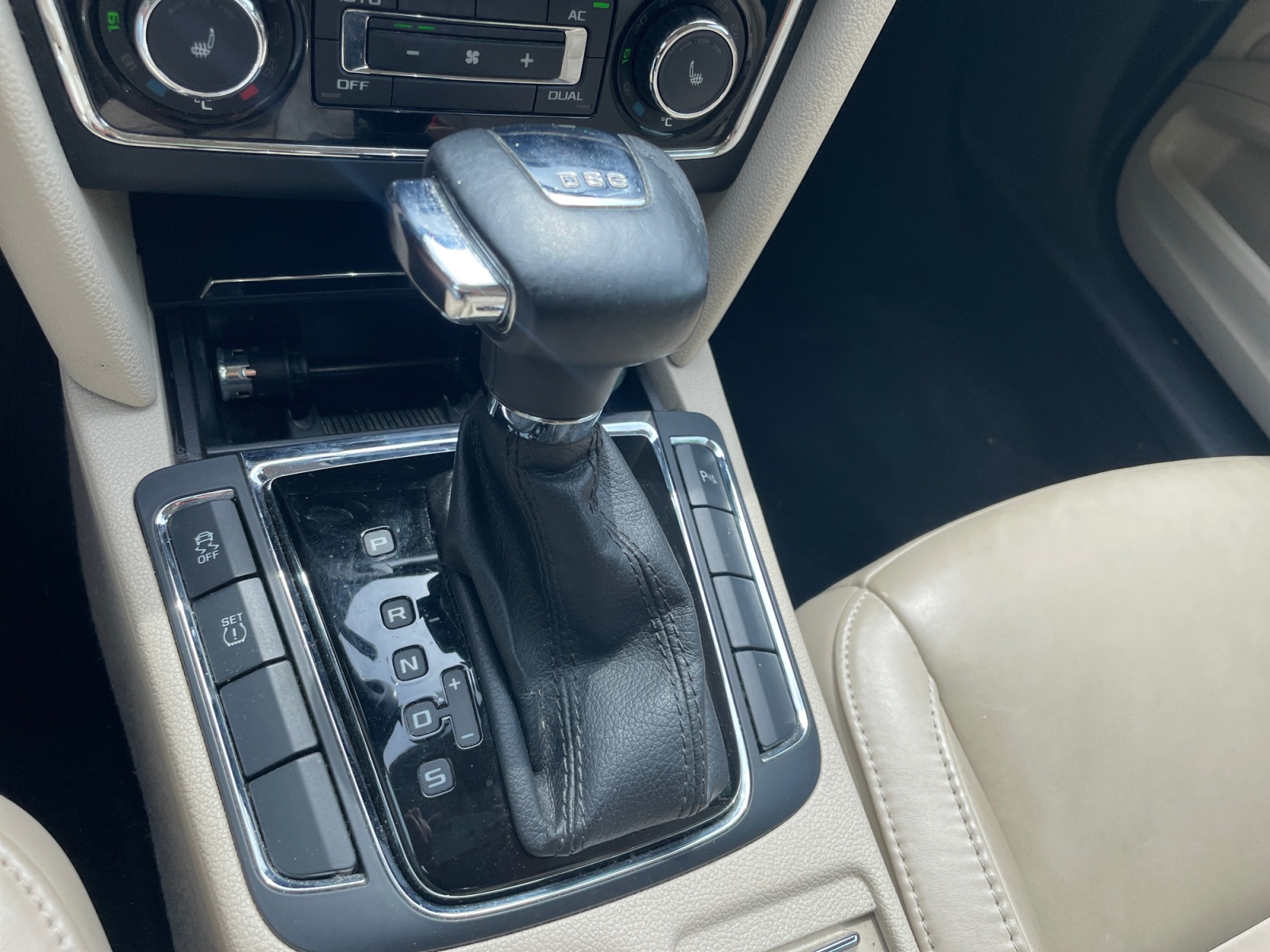 Skoda Superb 21