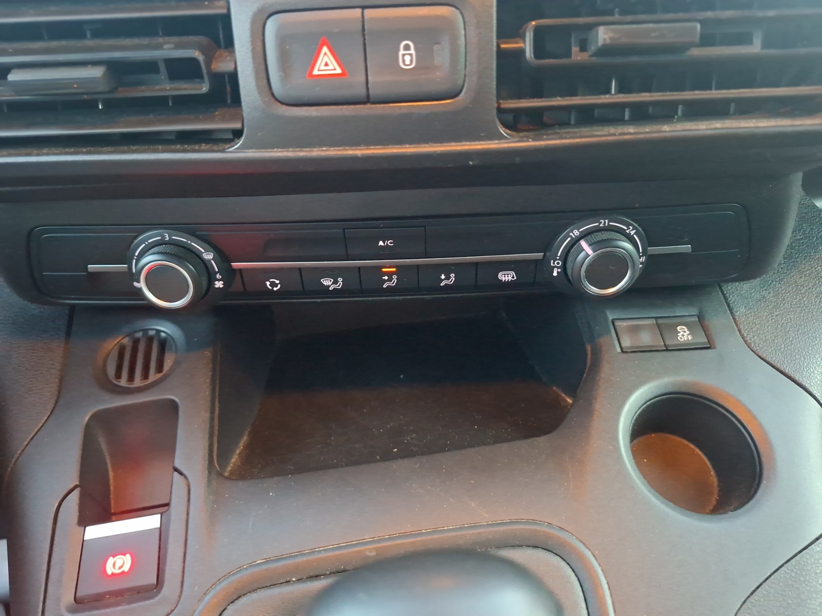 Peugeot Partner 27