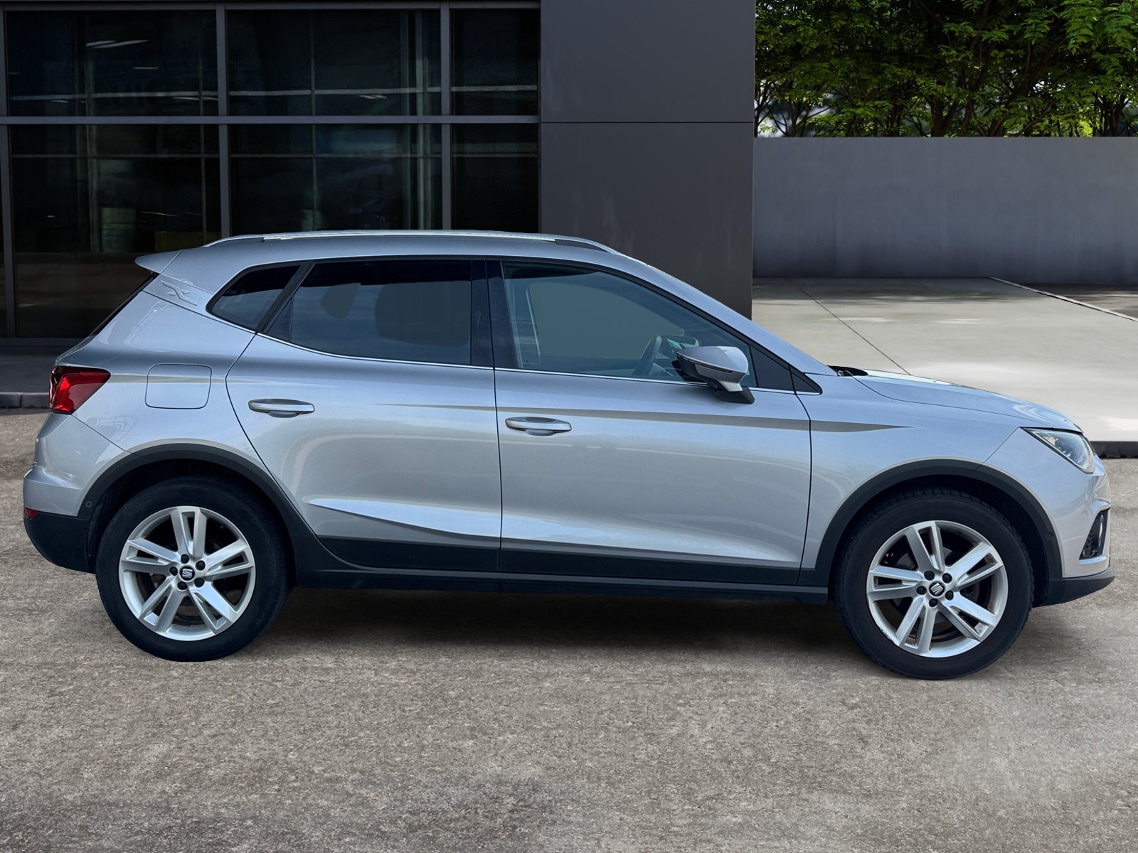 Seat Arona 5