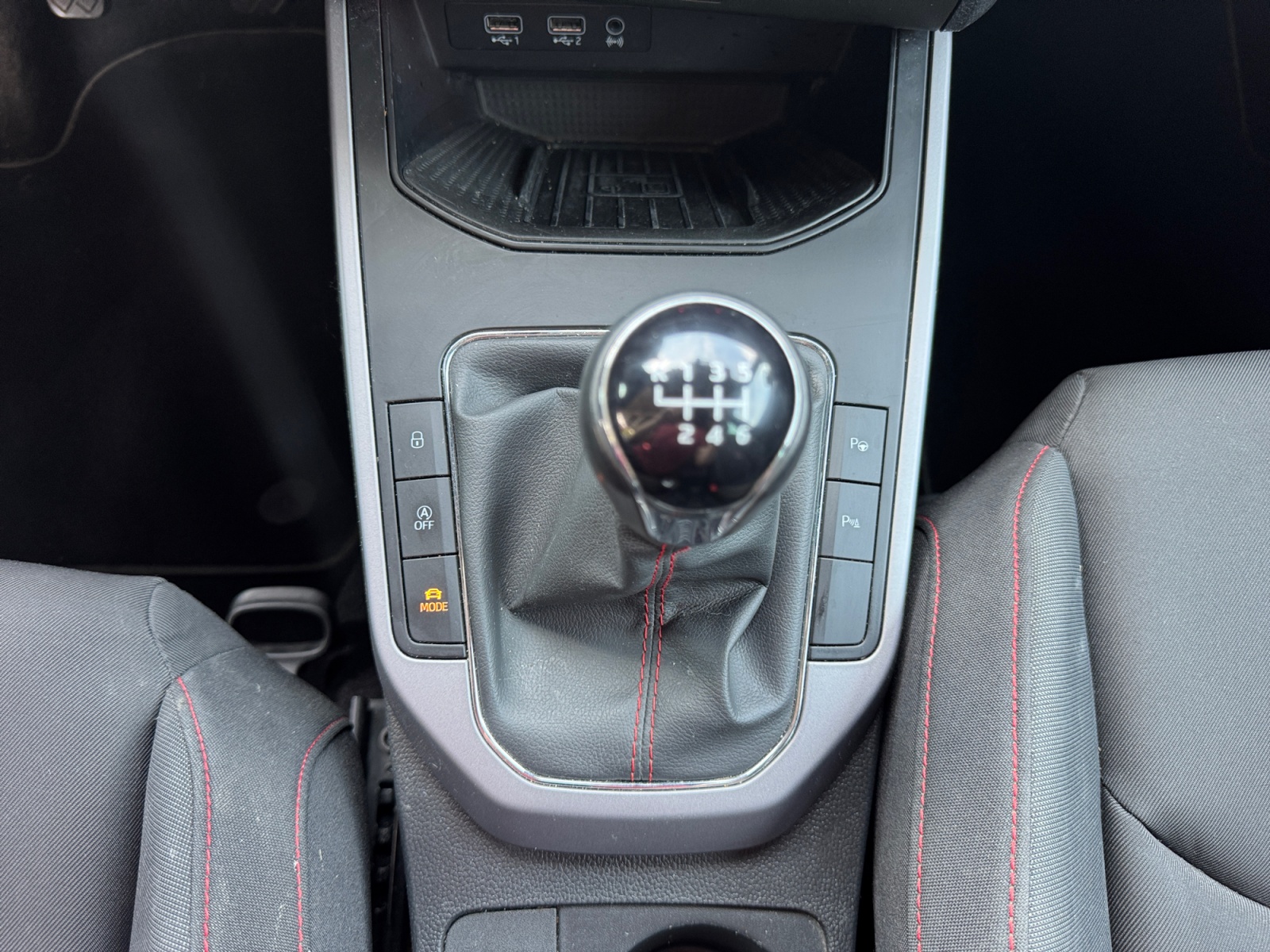 Seat Arona 27