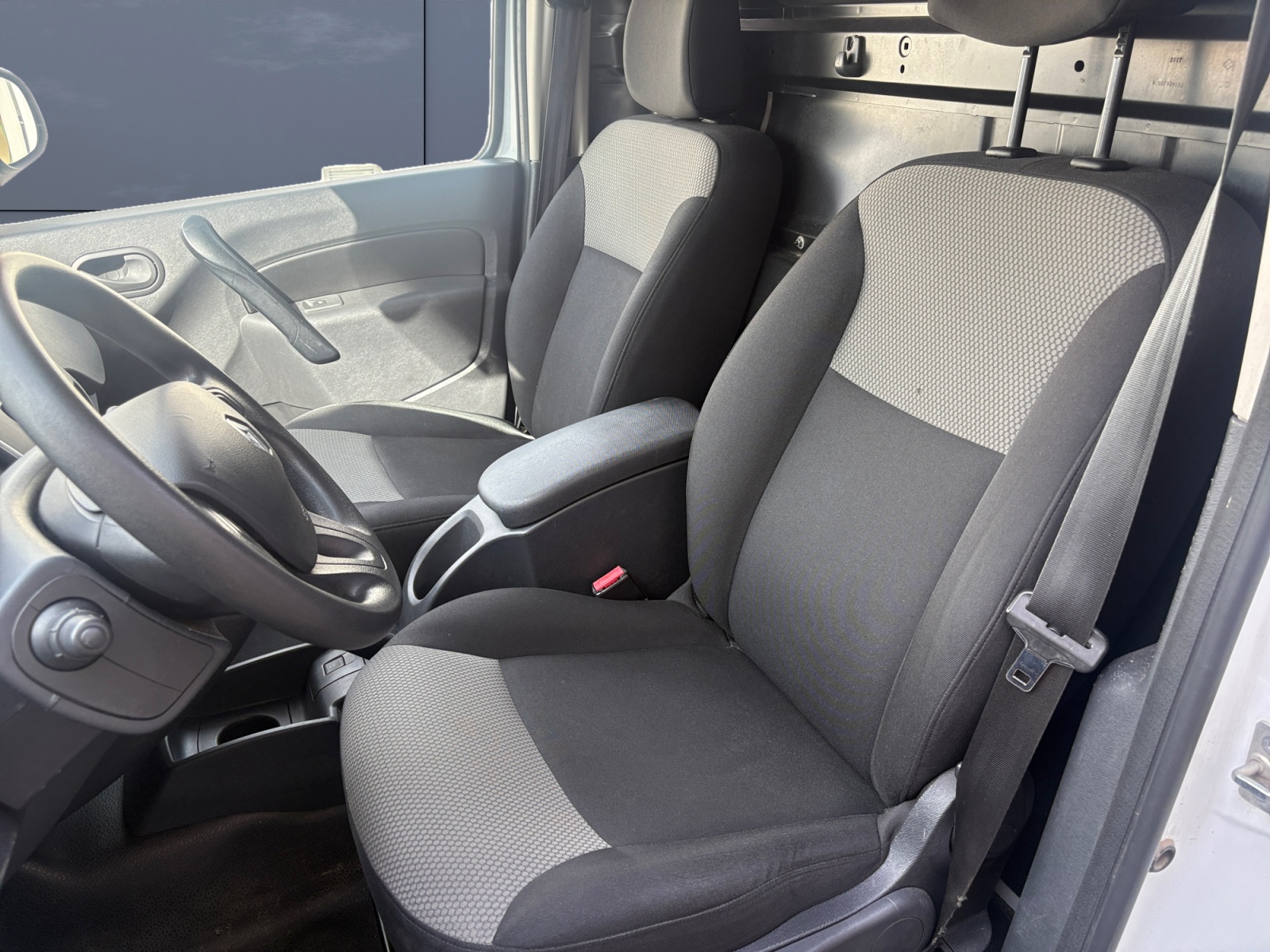 Renault Kangoo 9