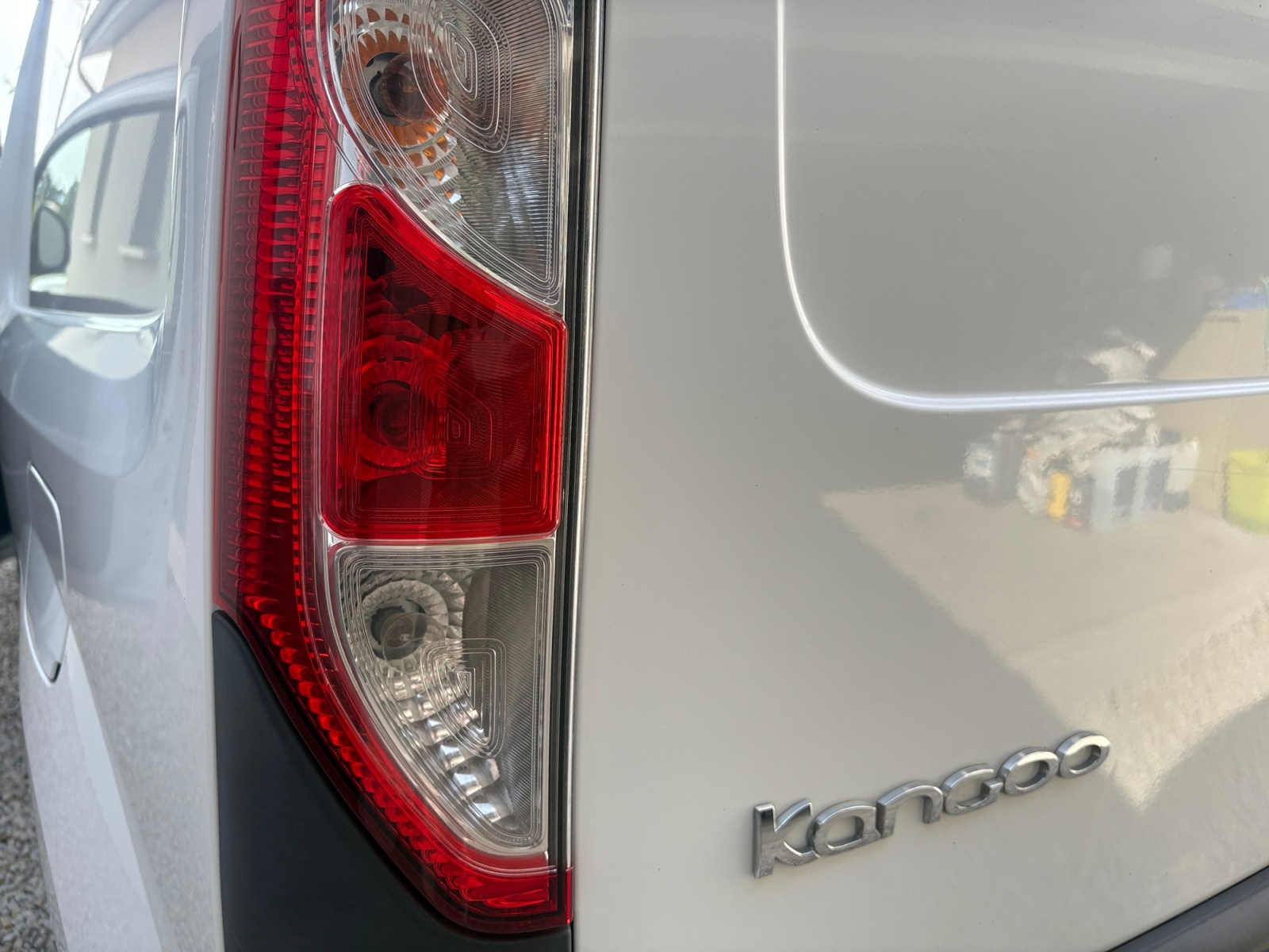 Renault Kangoo 24