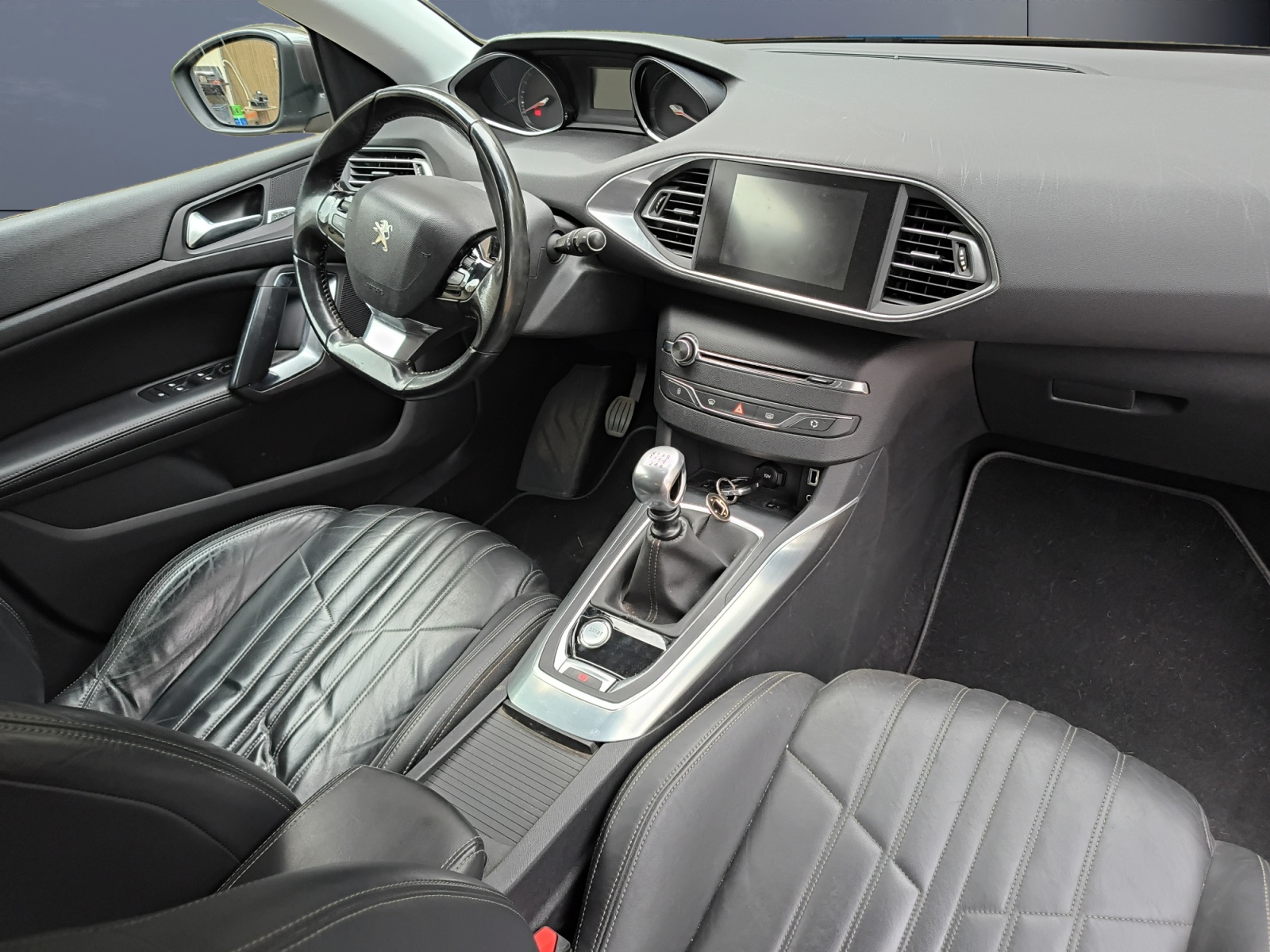 Peugeot 308 12