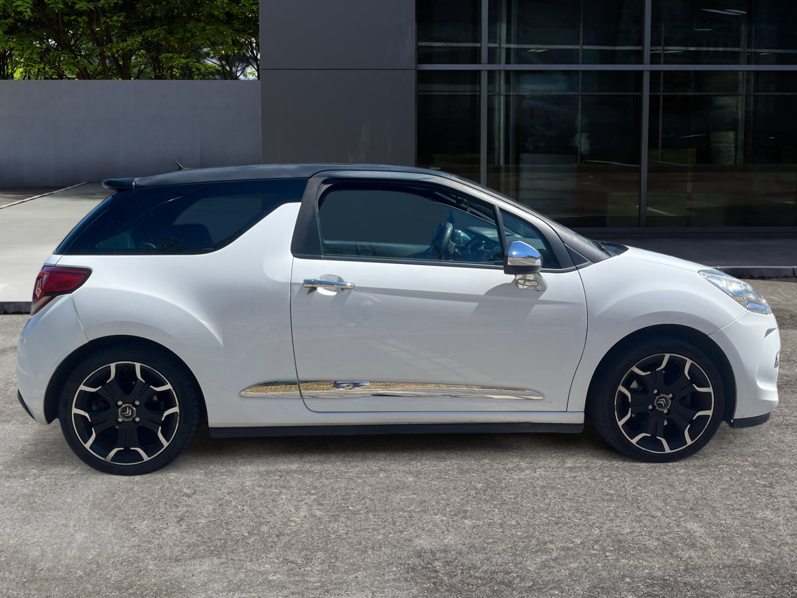 Ds Automobiles Ds3 5