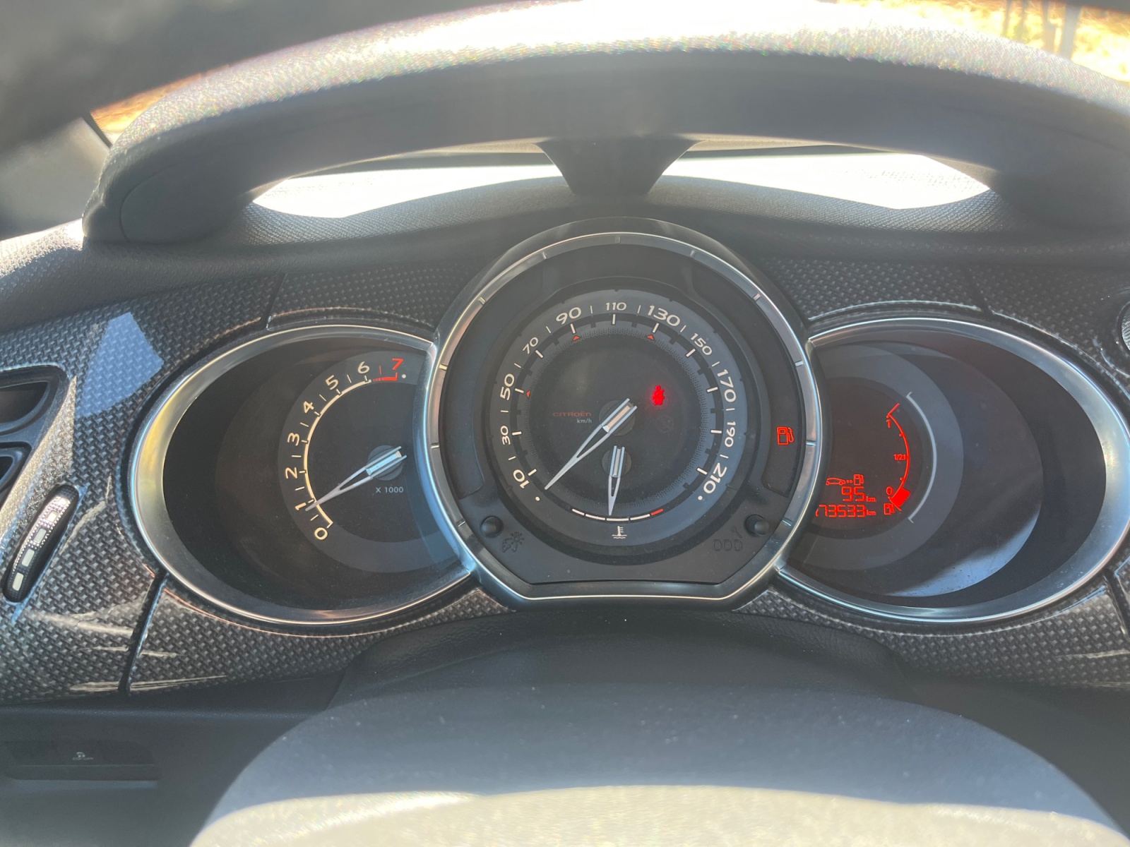 Ds Automobiles Ds3 16