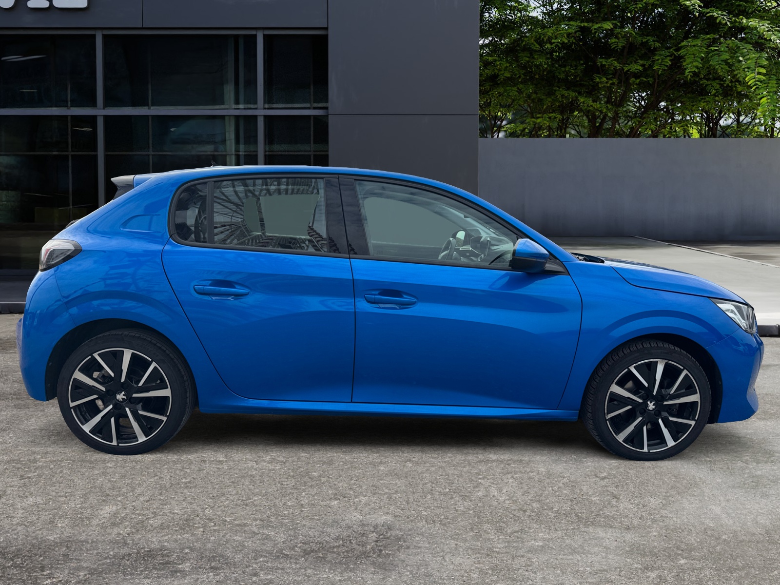 Peugeot 208 5