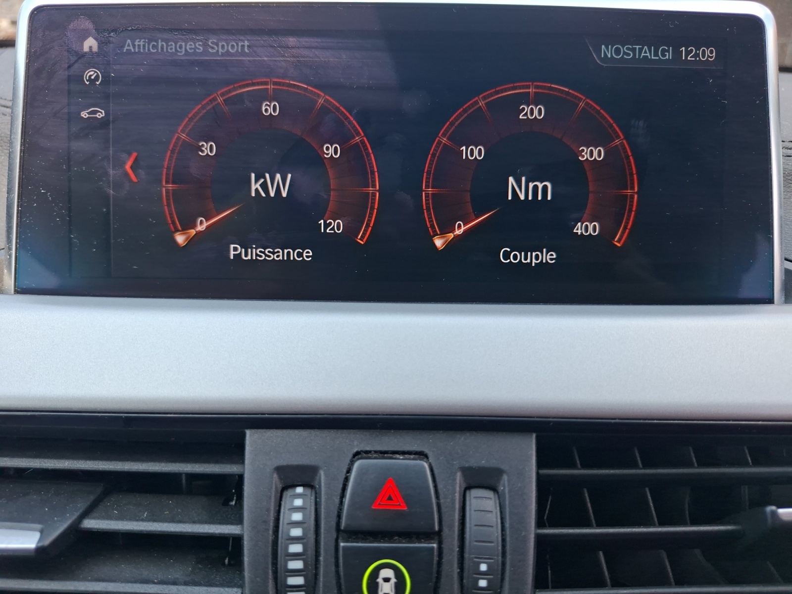 Bmw X2 27