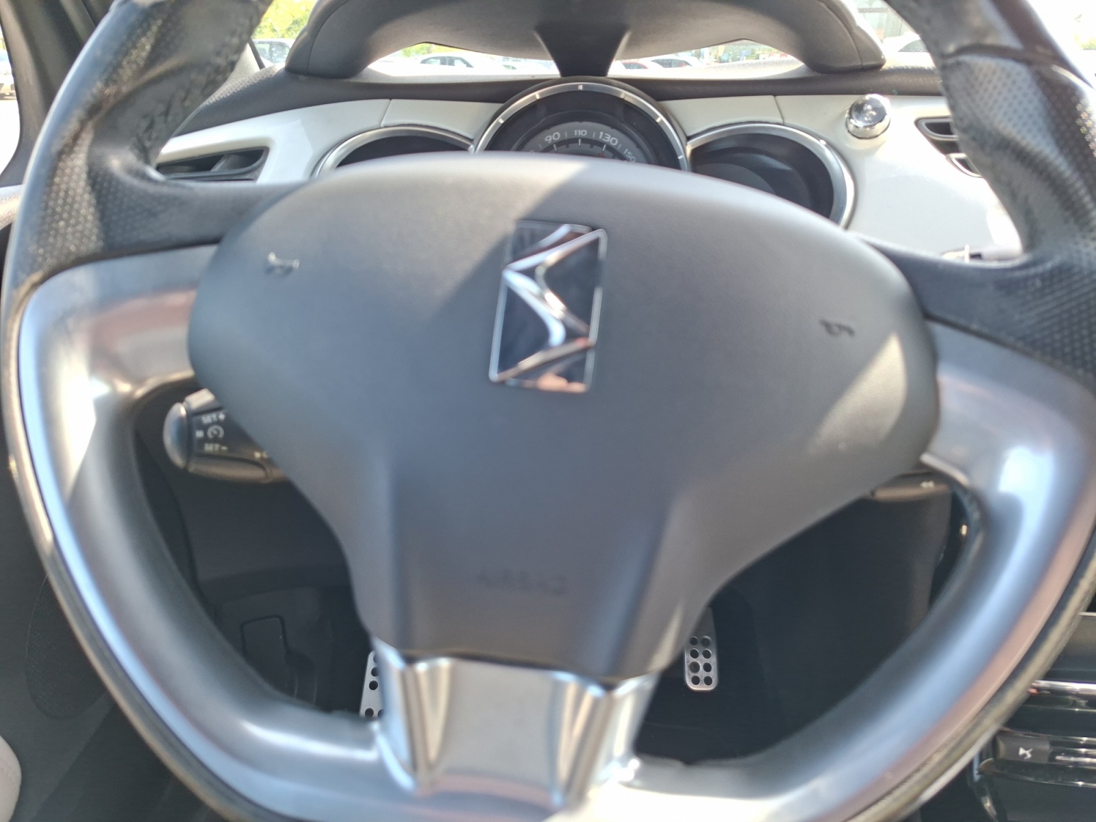 Ds Automobiles Ds3 16