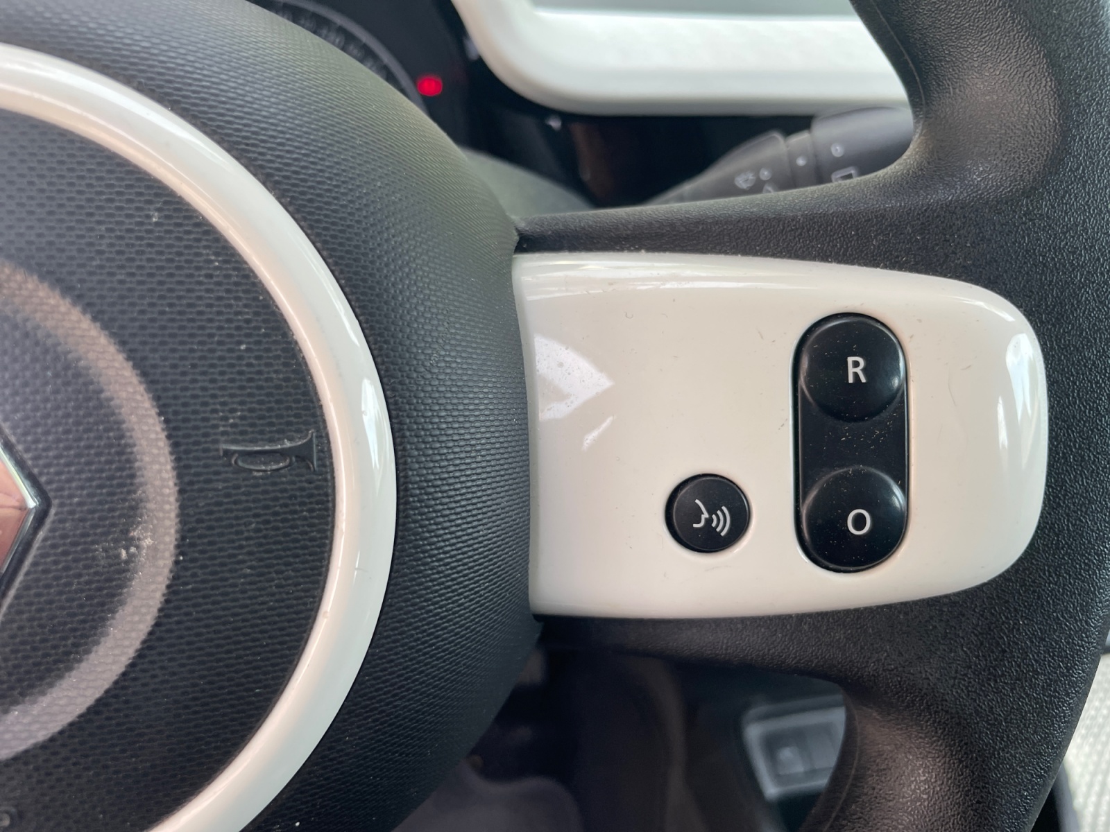 Renault Twingo 19
