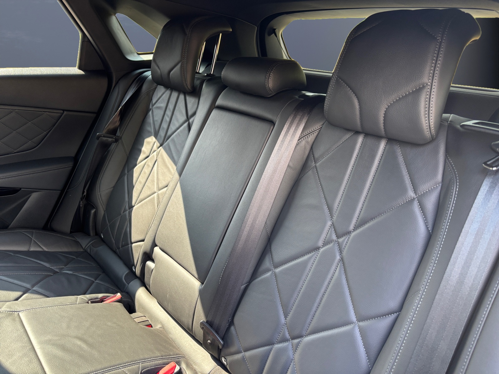 Ds Automobiles Ds 7 10