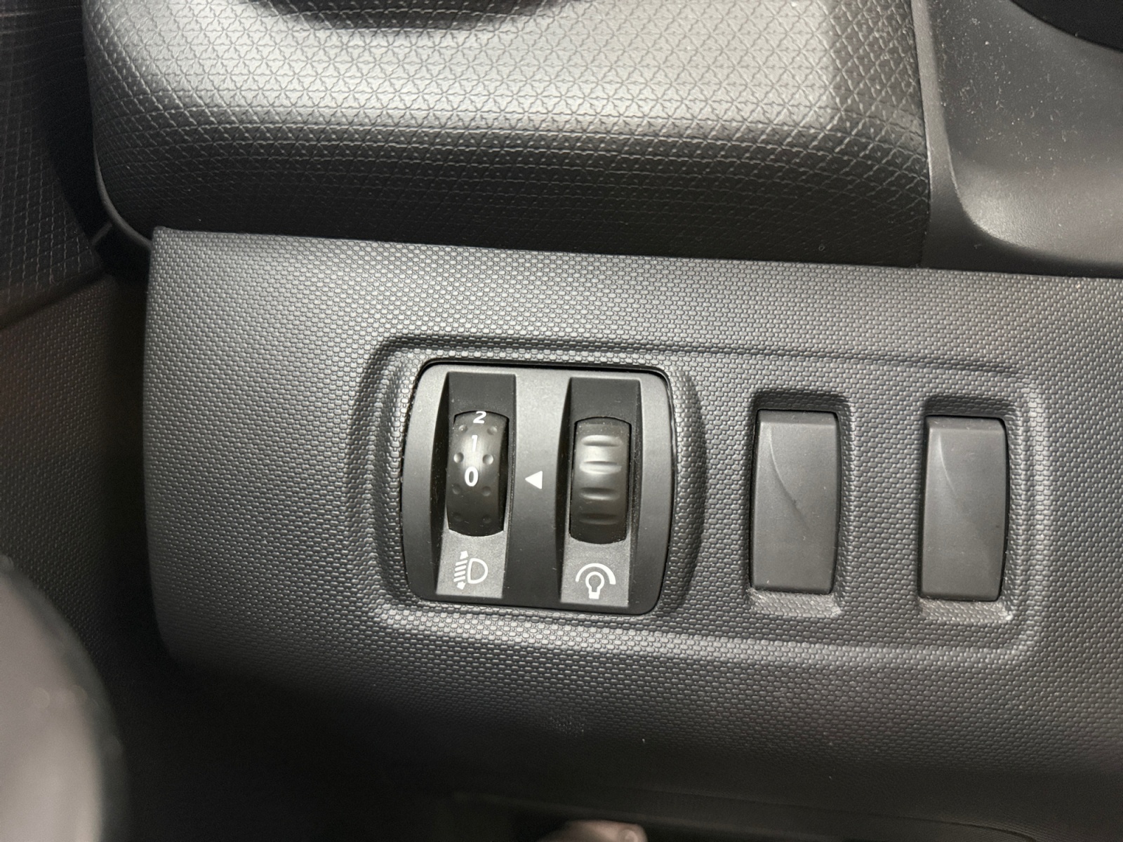 Renault Clio 24