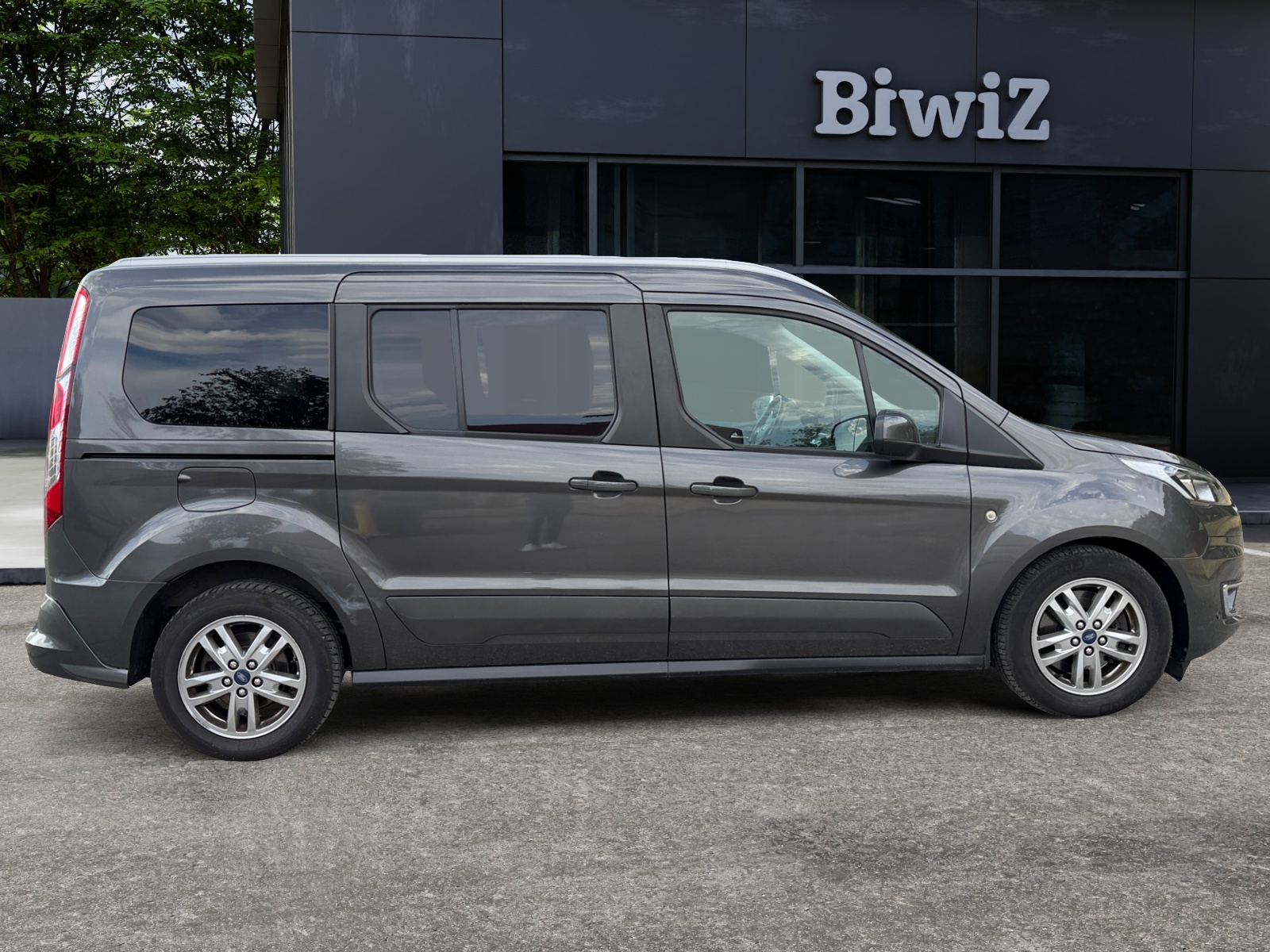 Ford Tourneo Connect 5