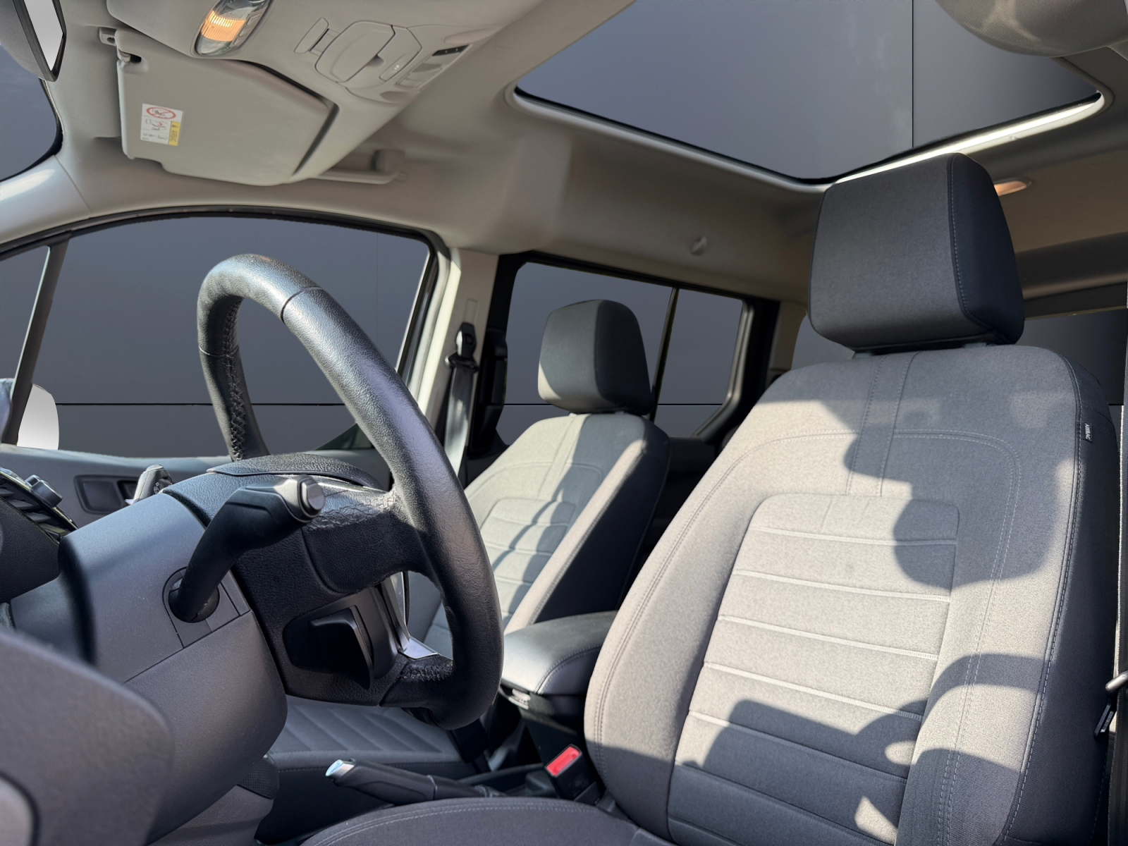 Ford Tourneo Connect 9