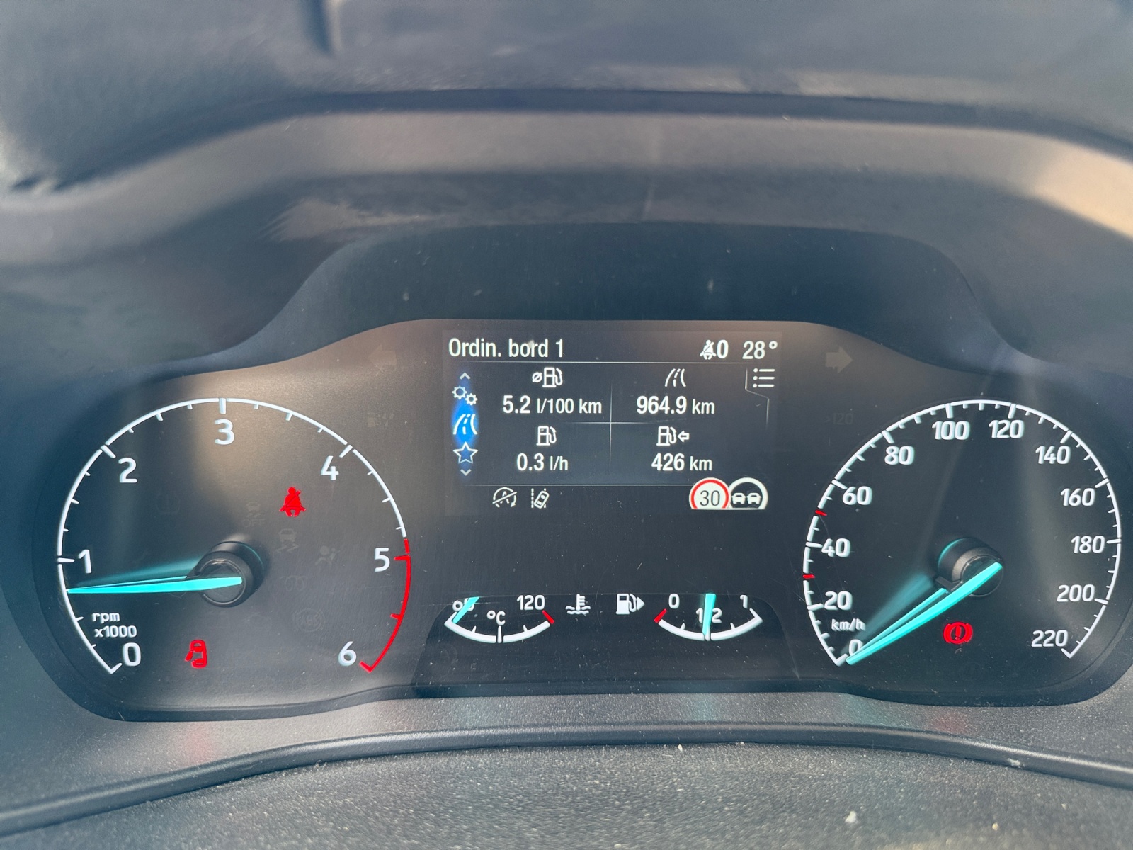 Ford Tourneo Connect 16