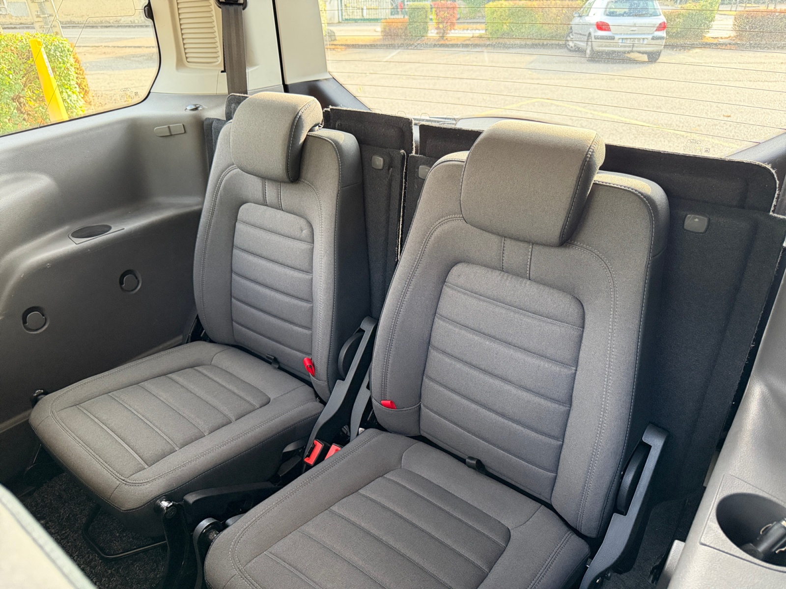 Ford Tourneo Connect 24