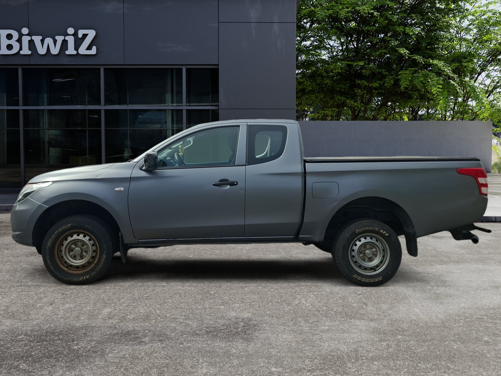 Mitsubishi L200 1