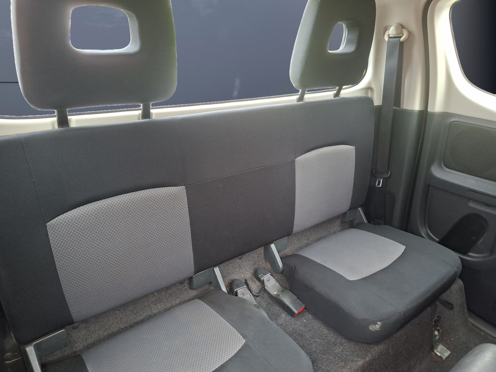 Mitsubishi L200 11