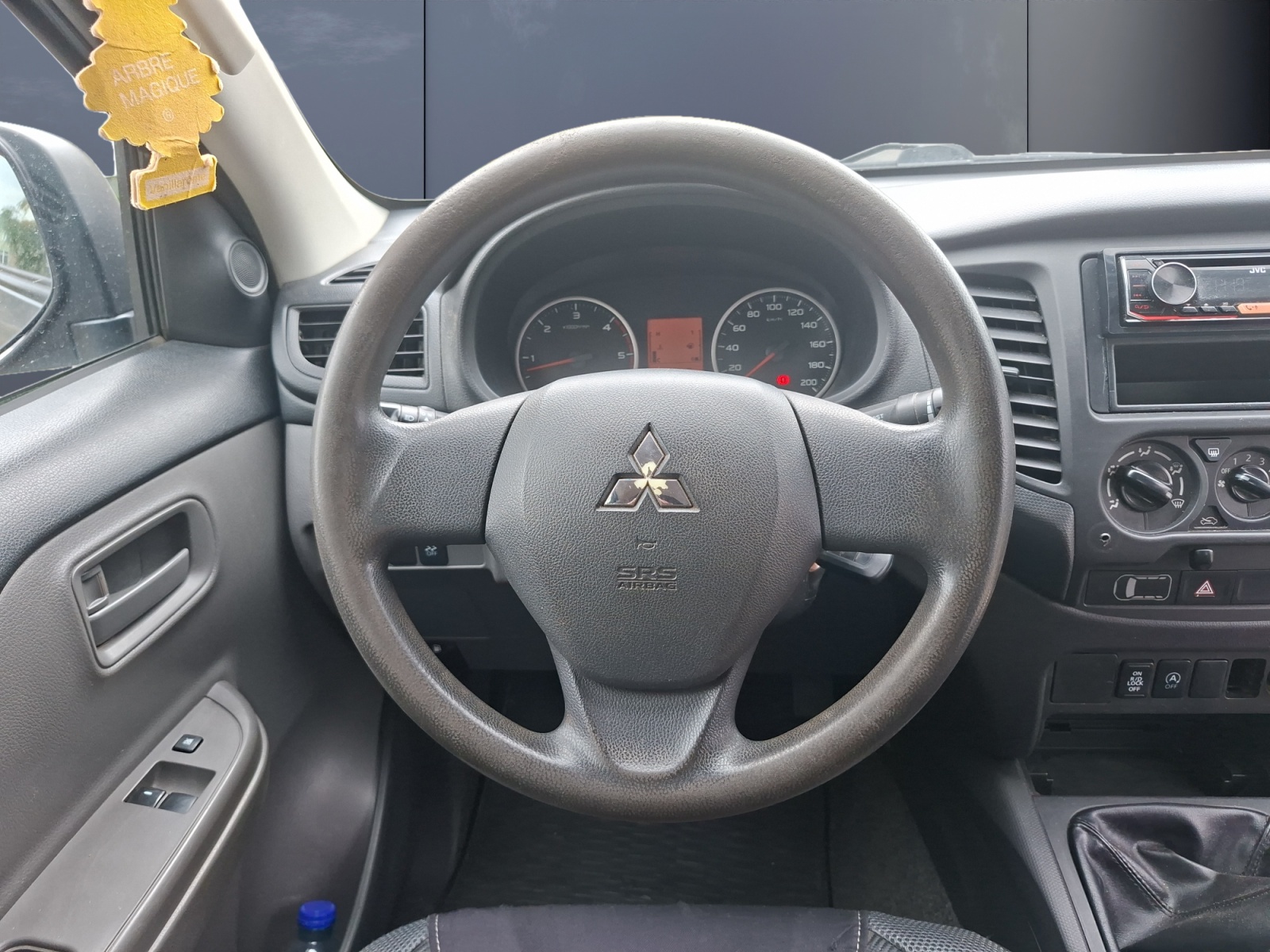 Mitsubishi L200 15