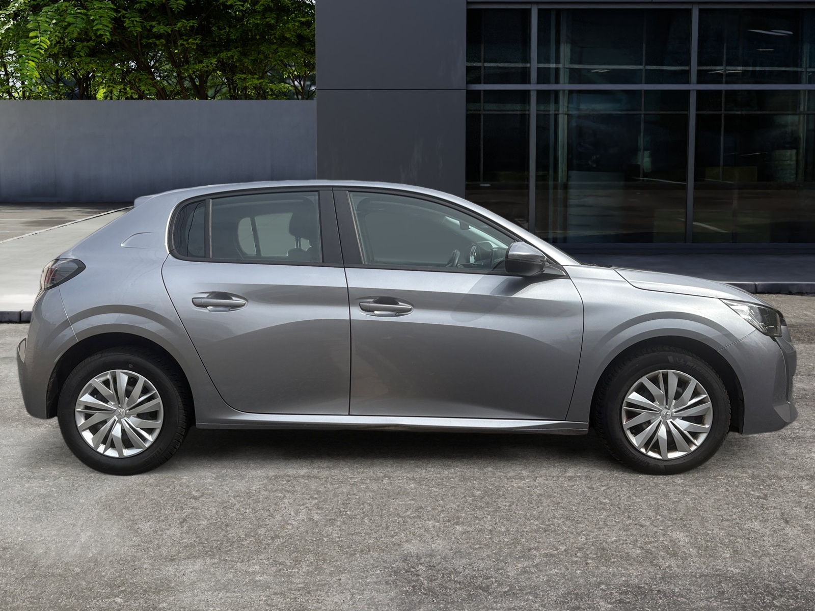 Peugeot 208 5