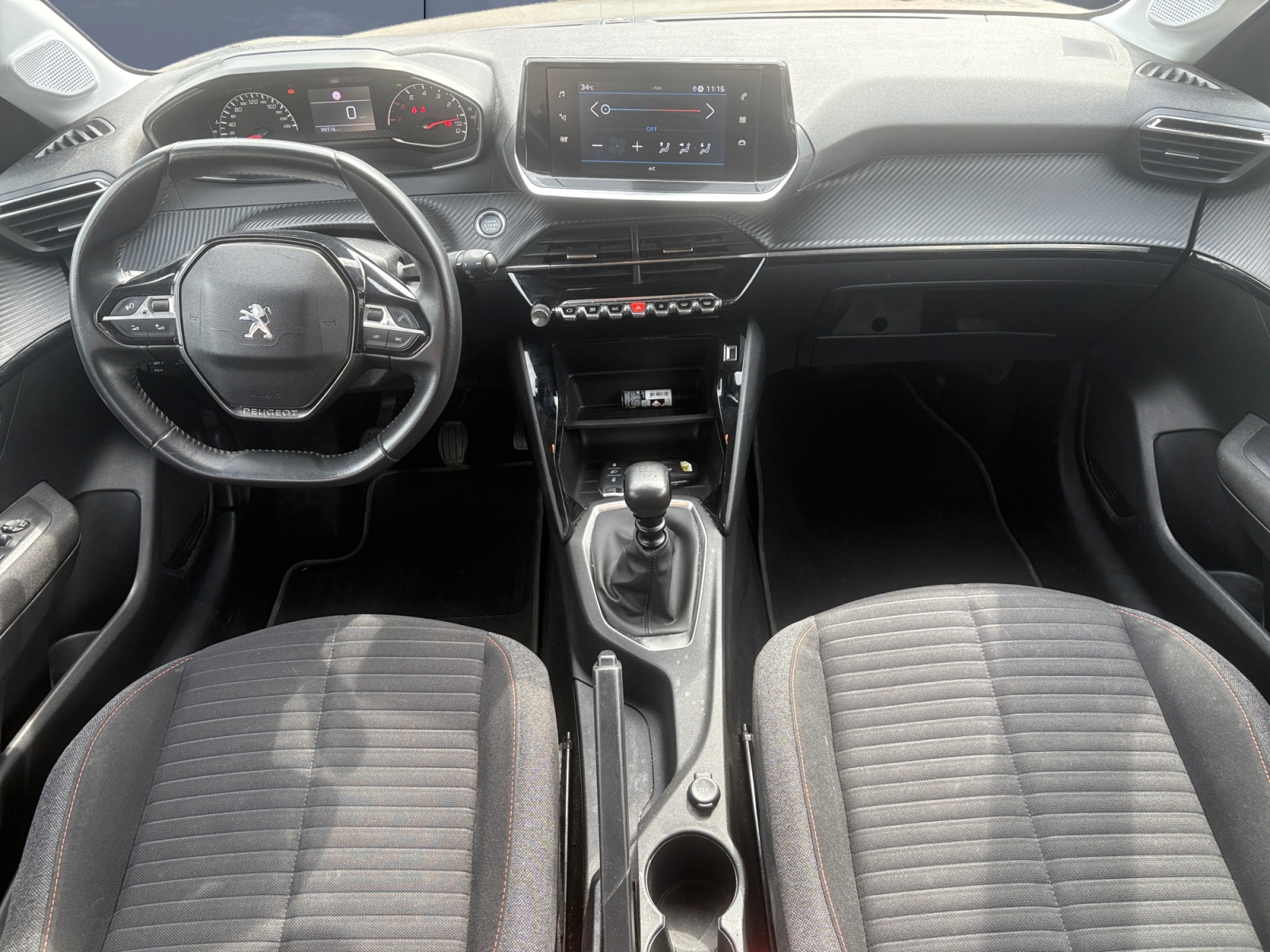Peugeot 208 14